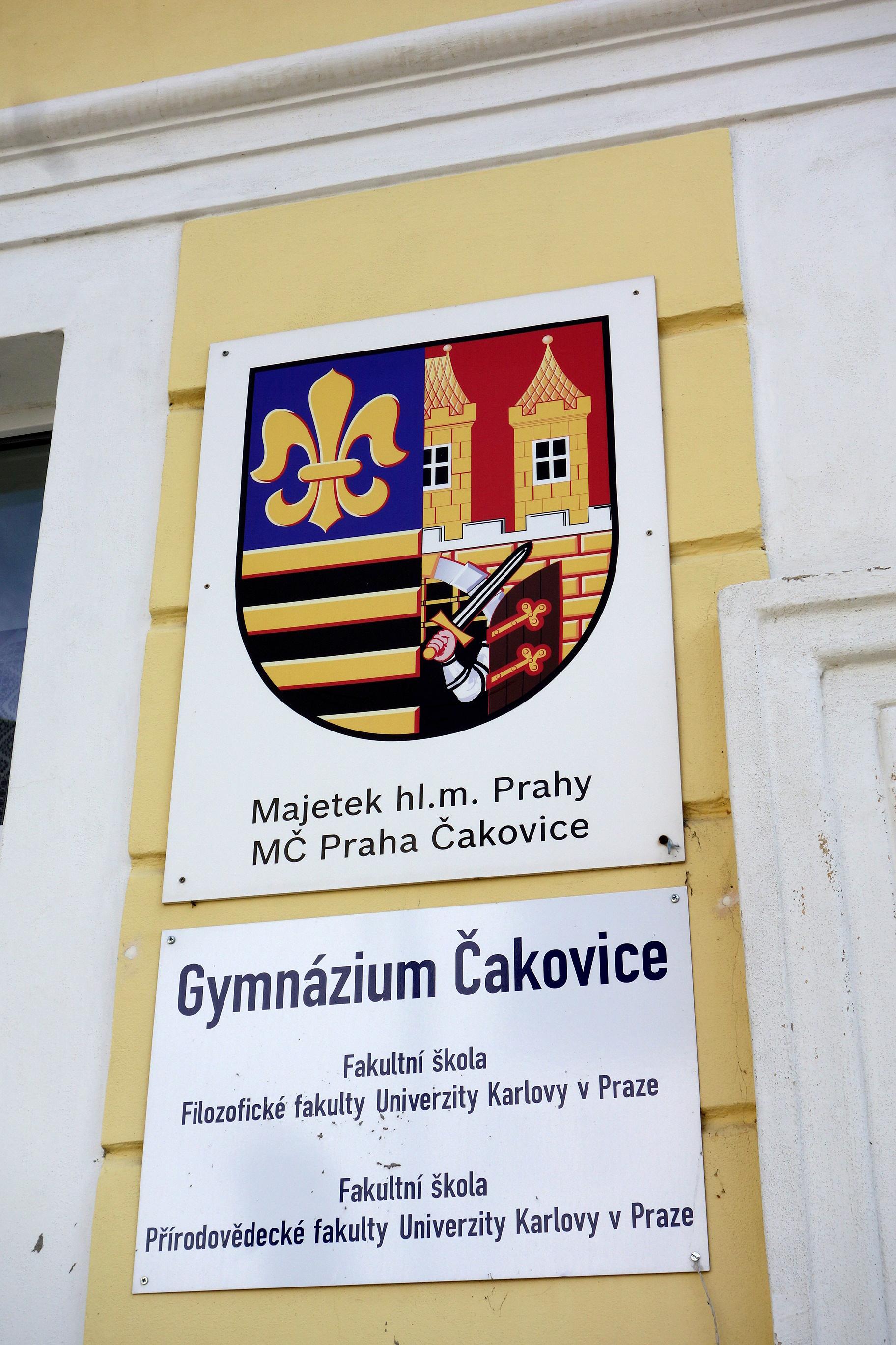 Gymnázium Čakovice, Praha 9, nám. 25.března 100 foto 3