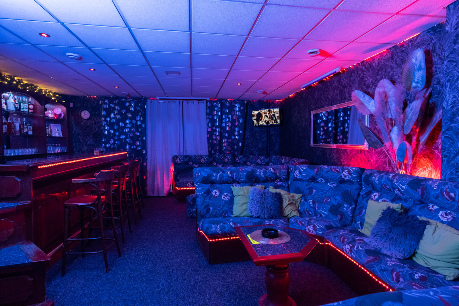 Night Club West foto 2