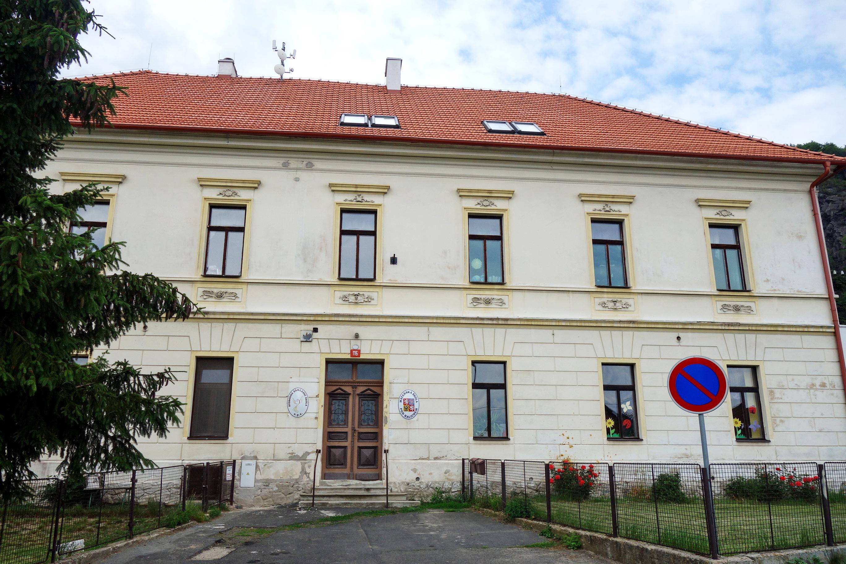 Svobodná základní škola