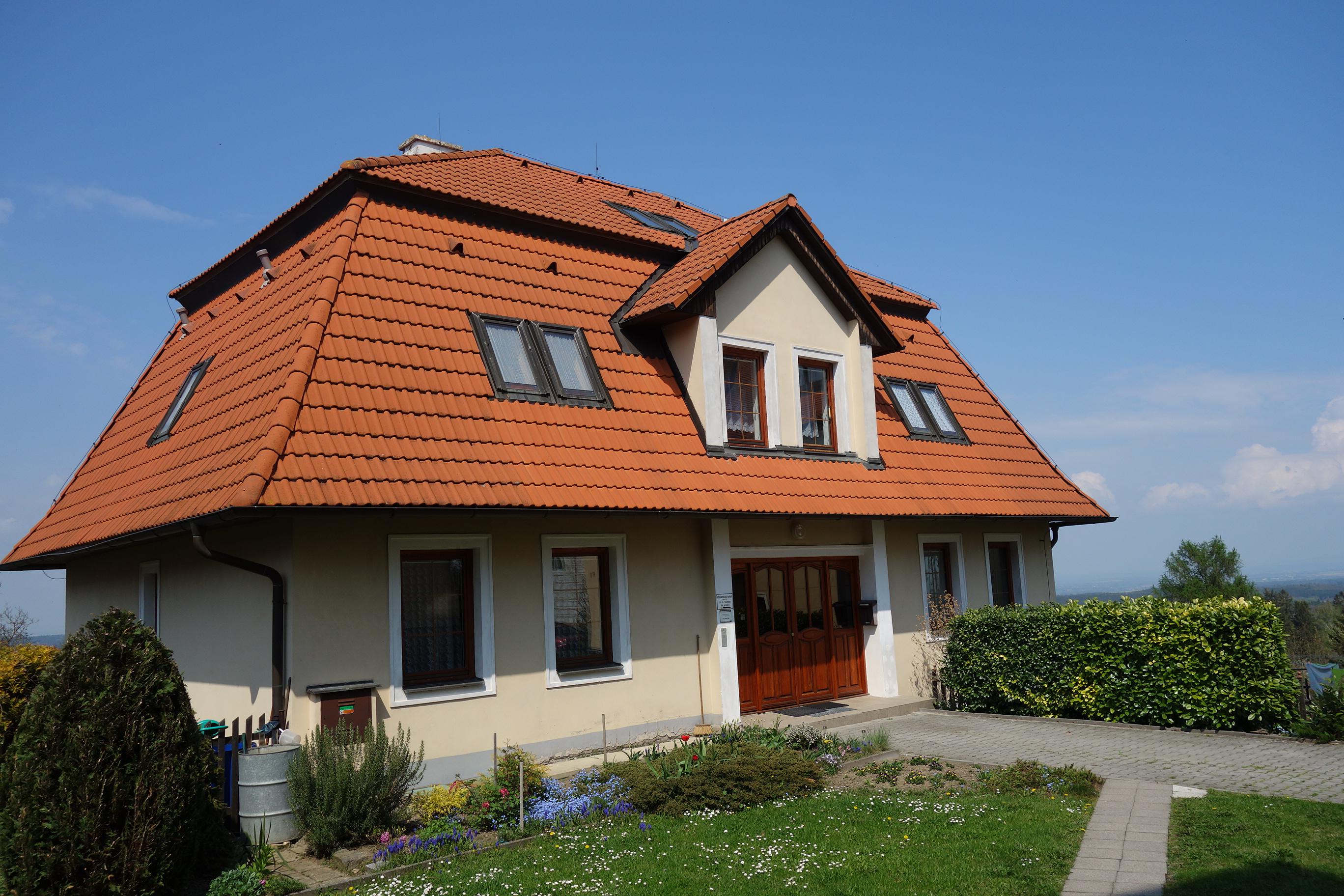 Římskokatolická farnost Nasavrky