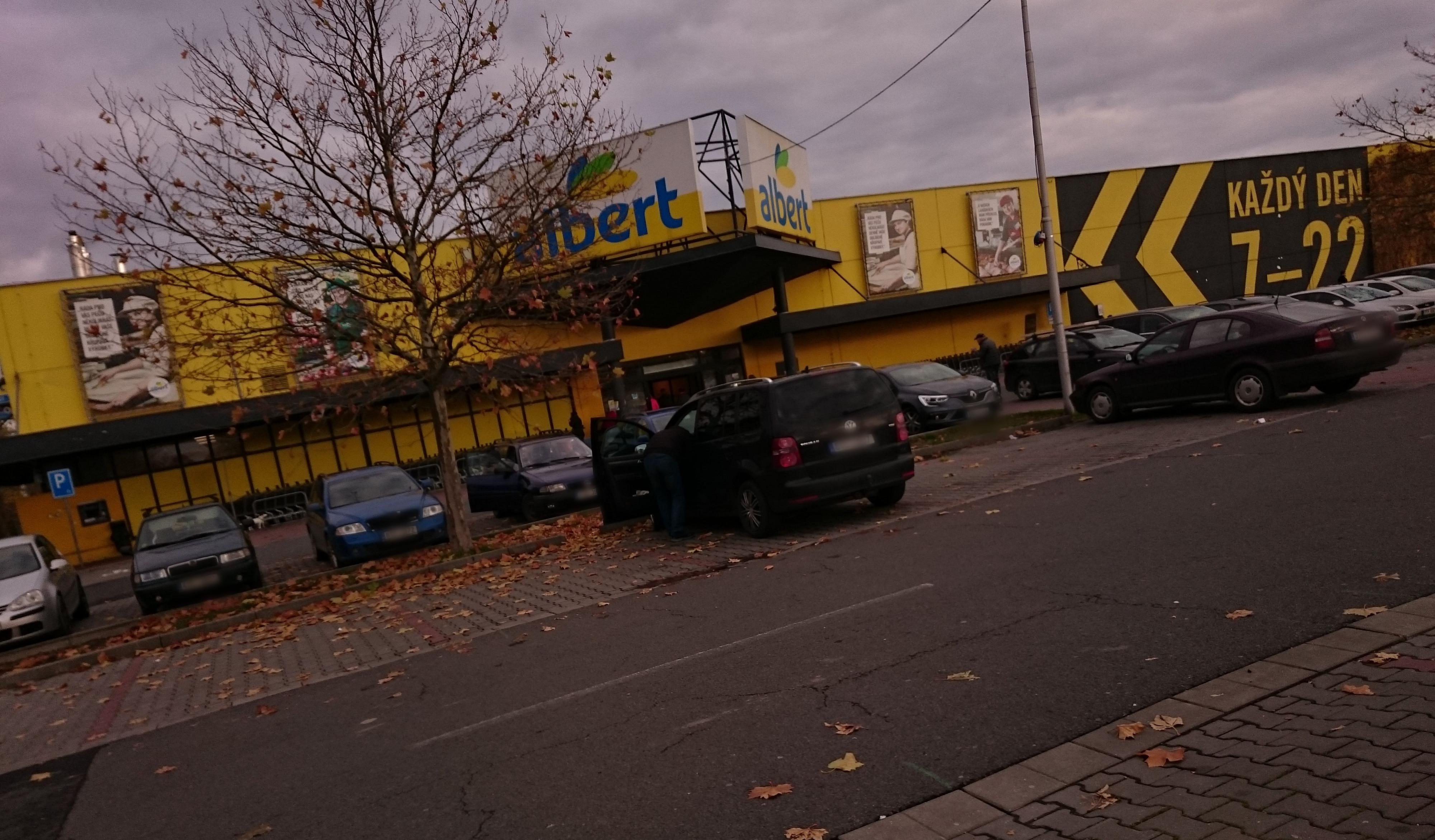 Albert Hypermarket foto 4