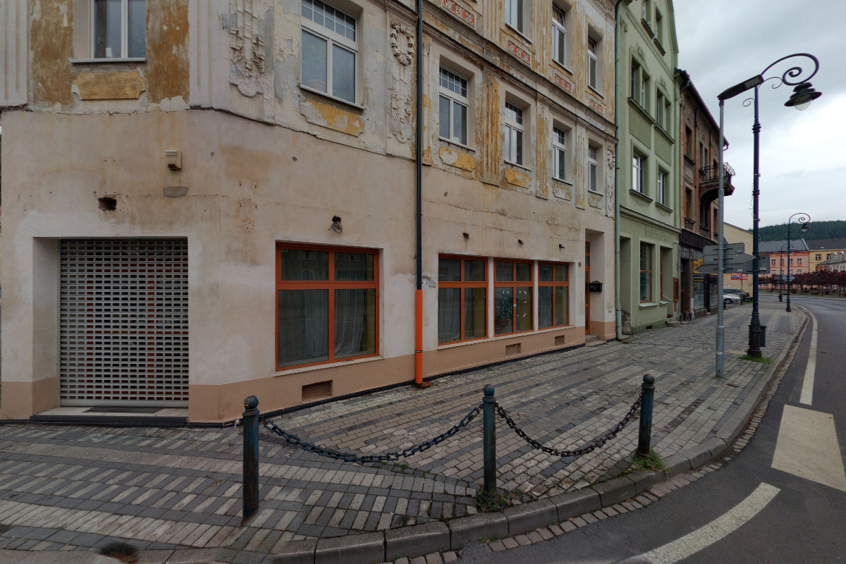 Potraviny náměstí Karla IV. foto 2