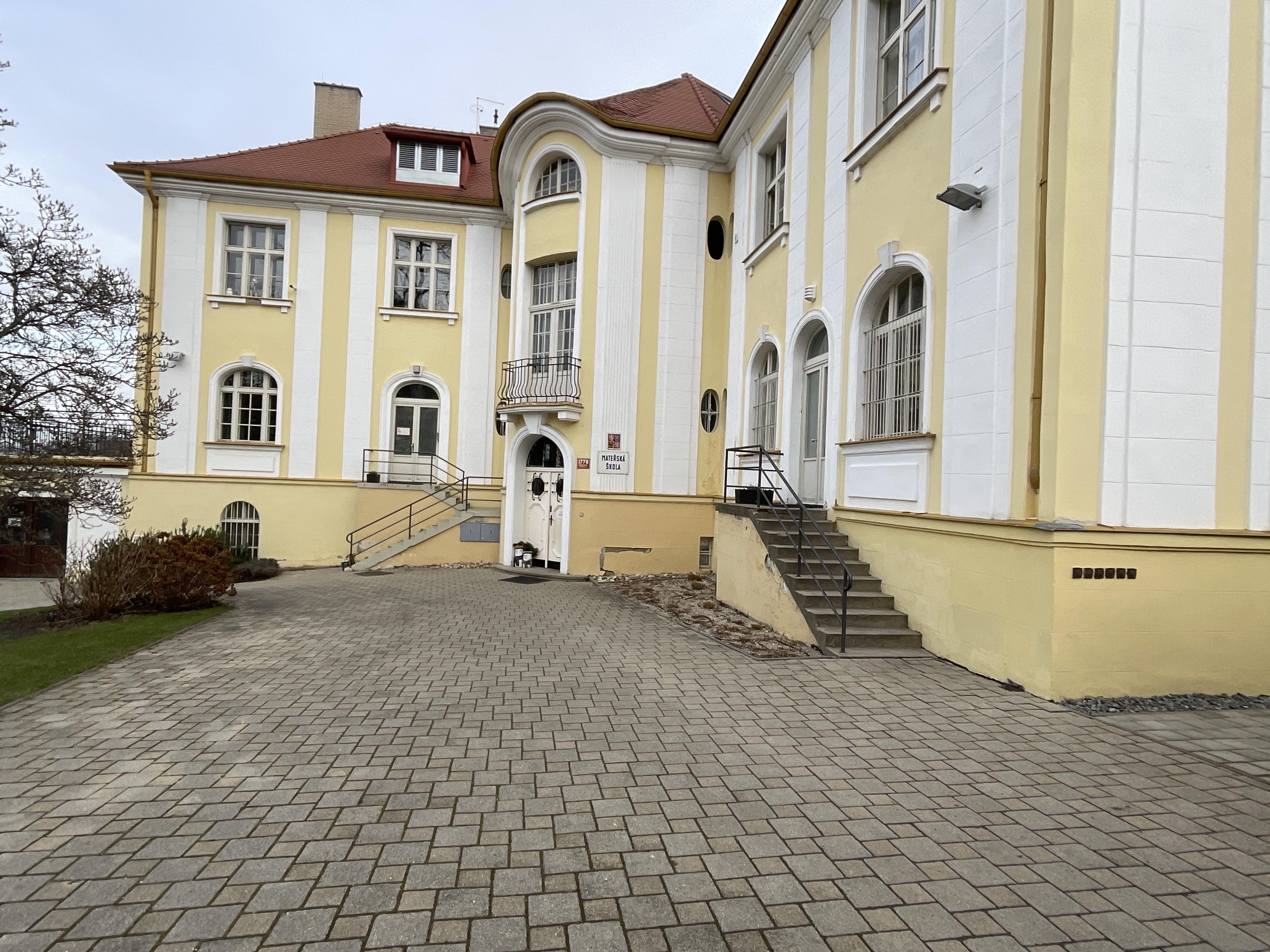 MŠ s internátní péčí Praha 2 foto 2