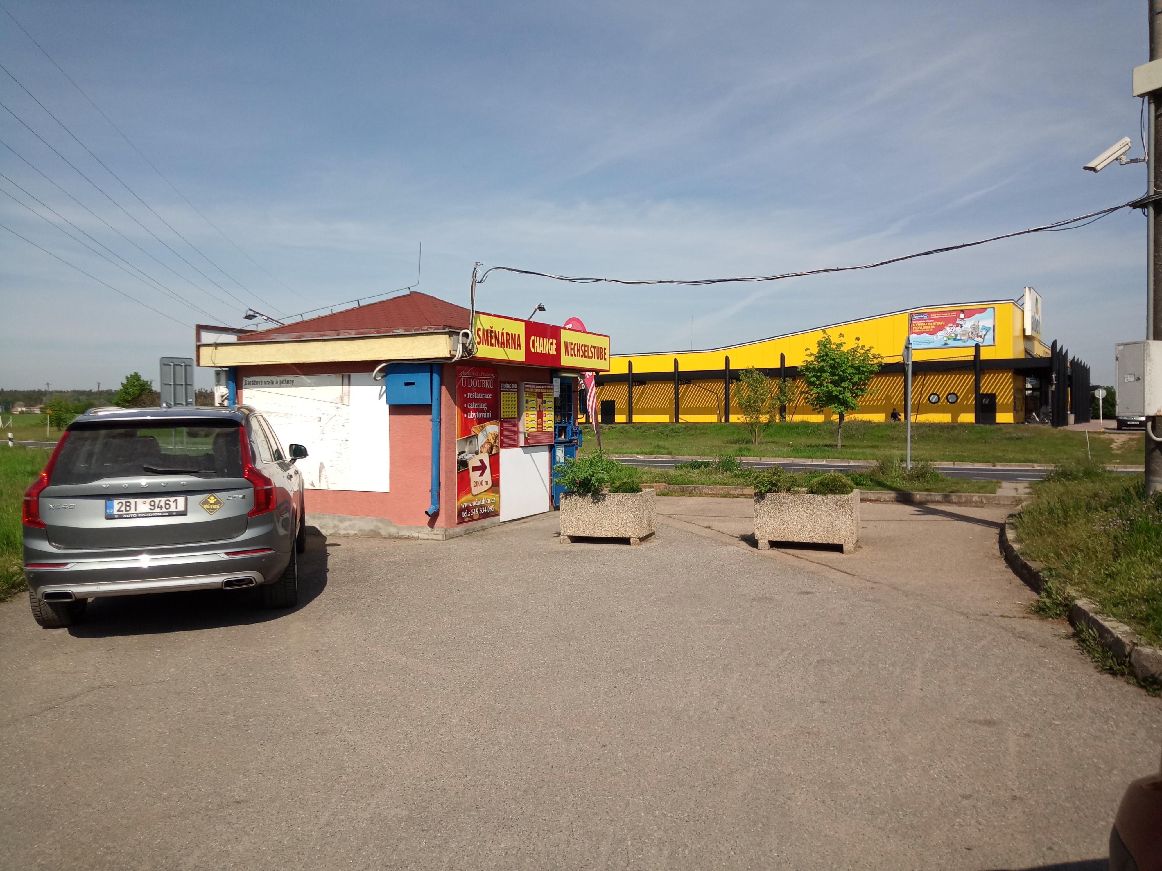 Směnárna U Hypermarketu Albert Břeclav - Poštorná foto 2