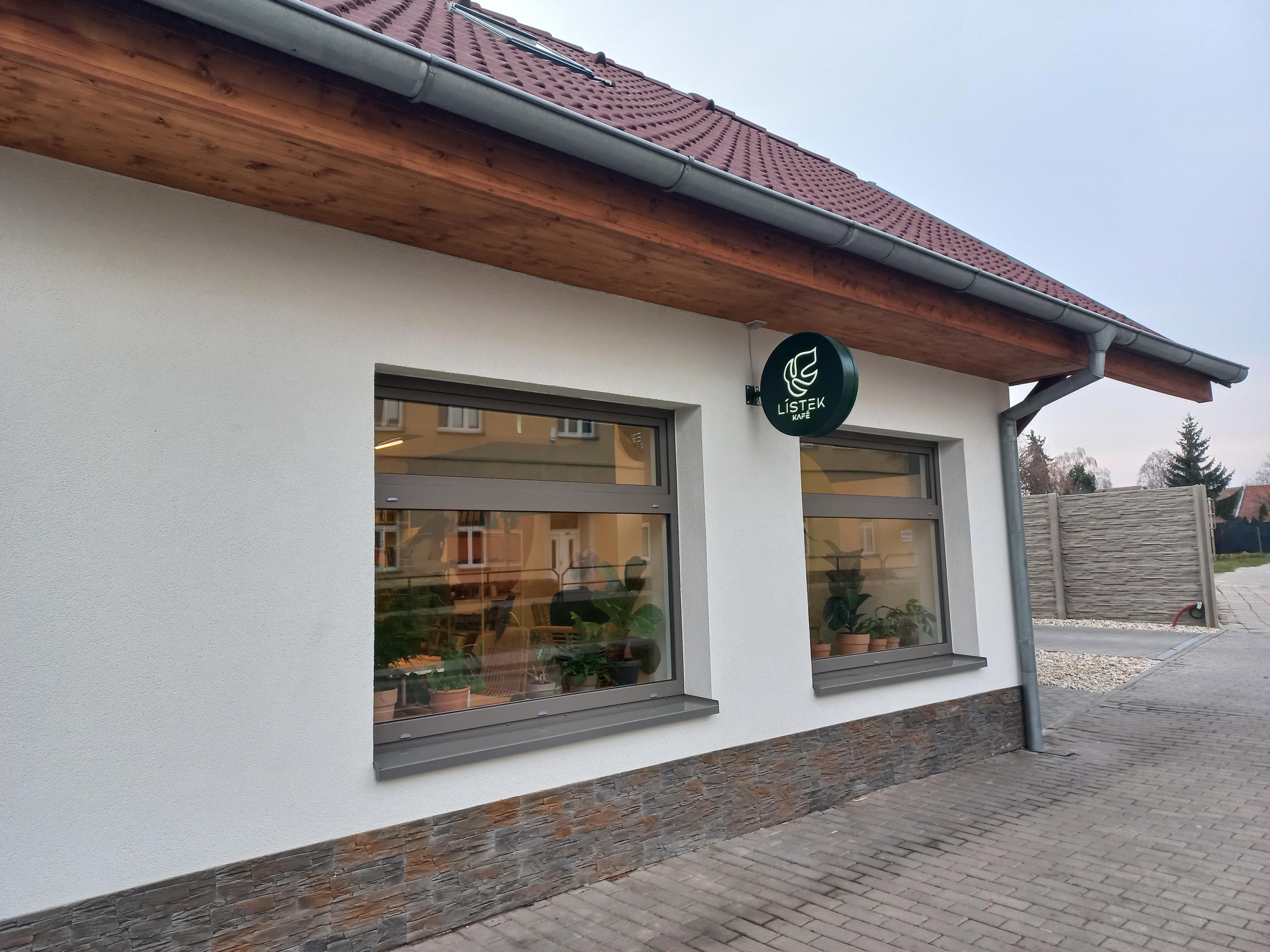 Lístek.Kafé foto 2