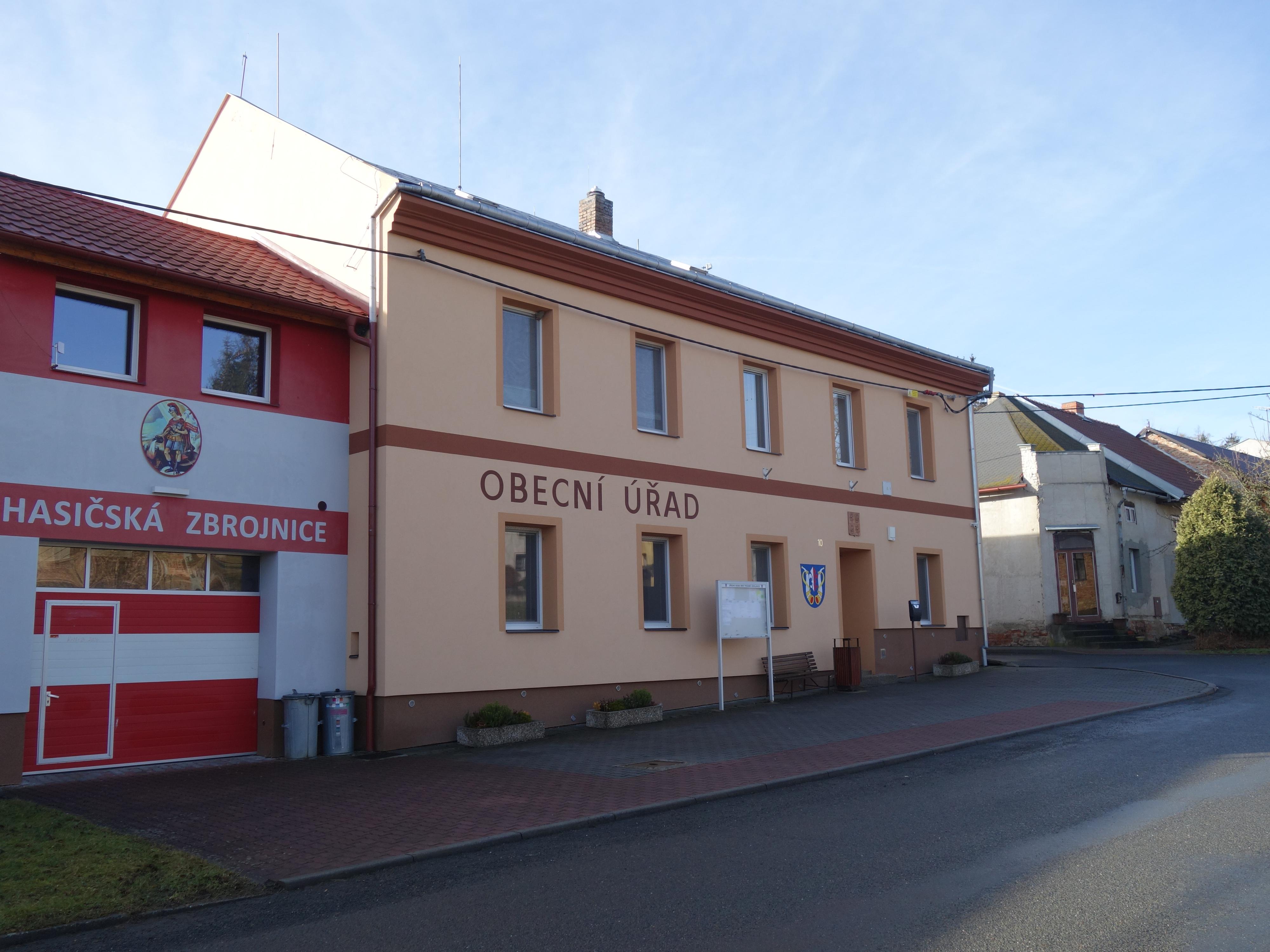 Troubky - Zdislavice - obecní úřad