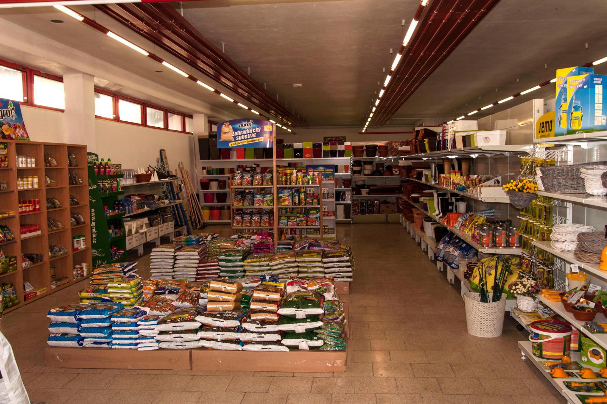 Zahrádkářské potřeby MONSIVA