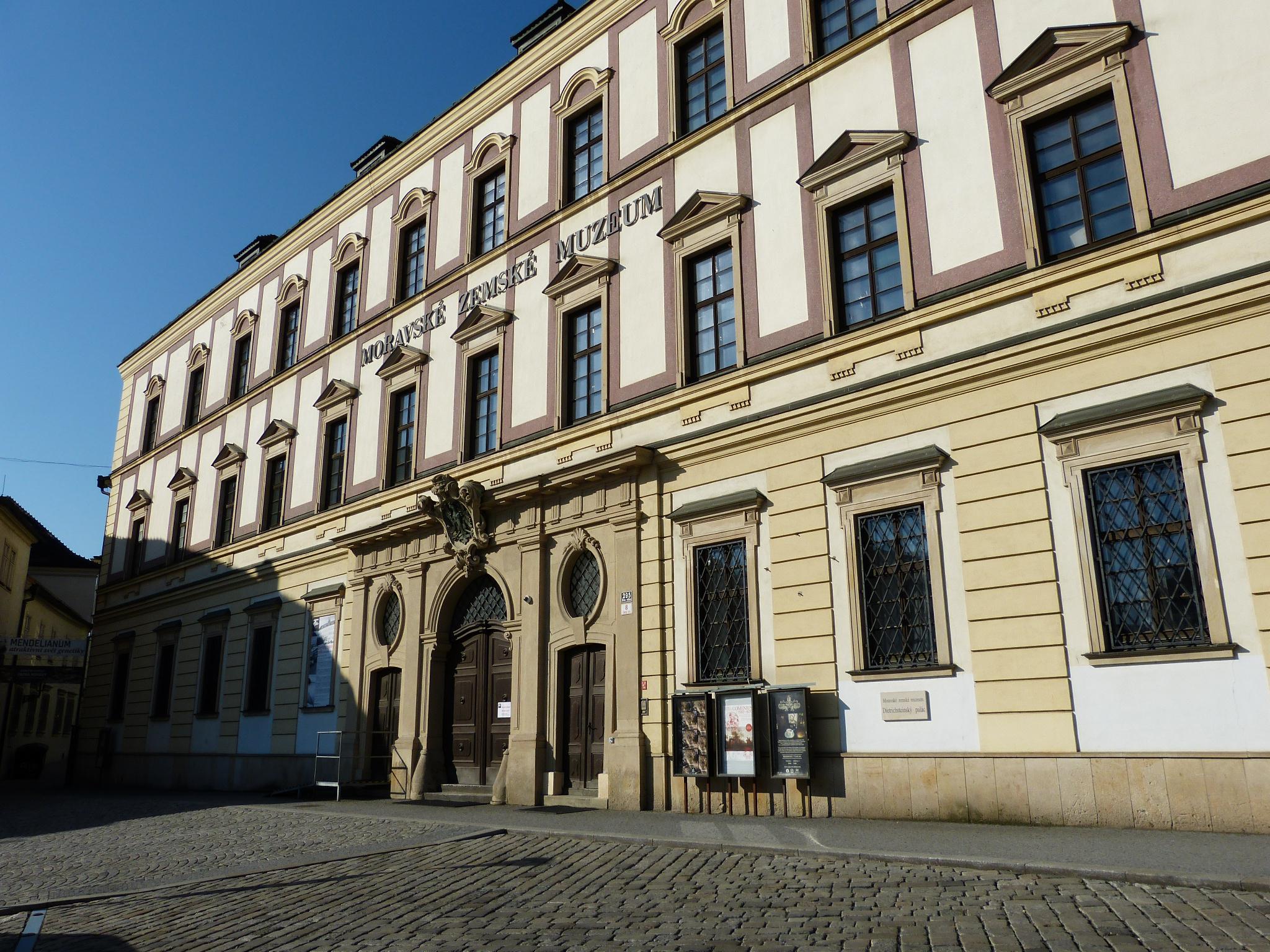 Dietrichsteinský palác foto 6