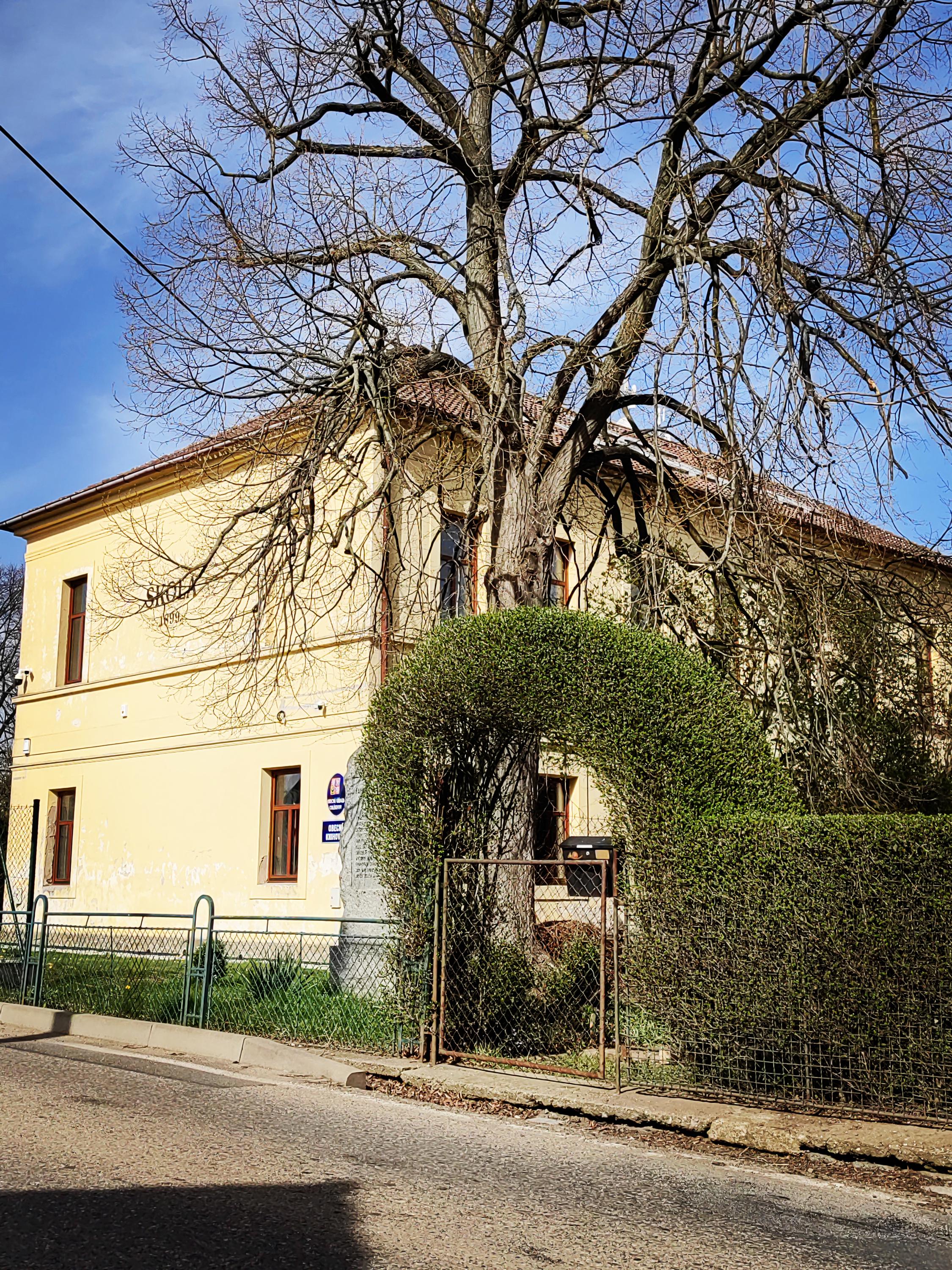 Obecní knihovna Chlístov foto 2