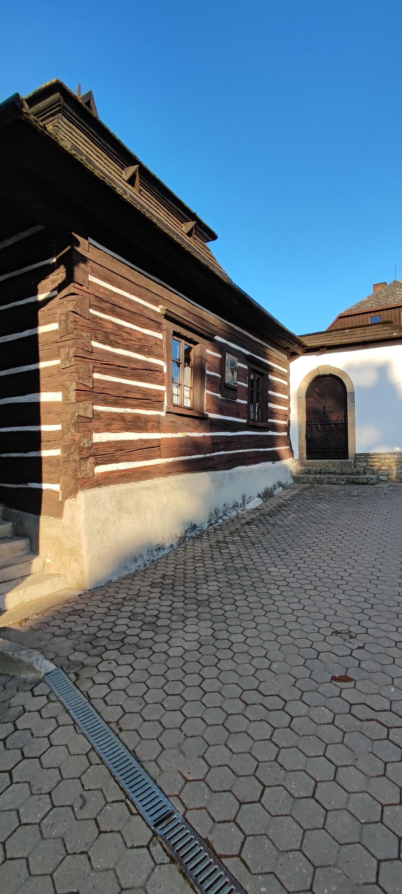 Areál Barunčiny školy foto 4