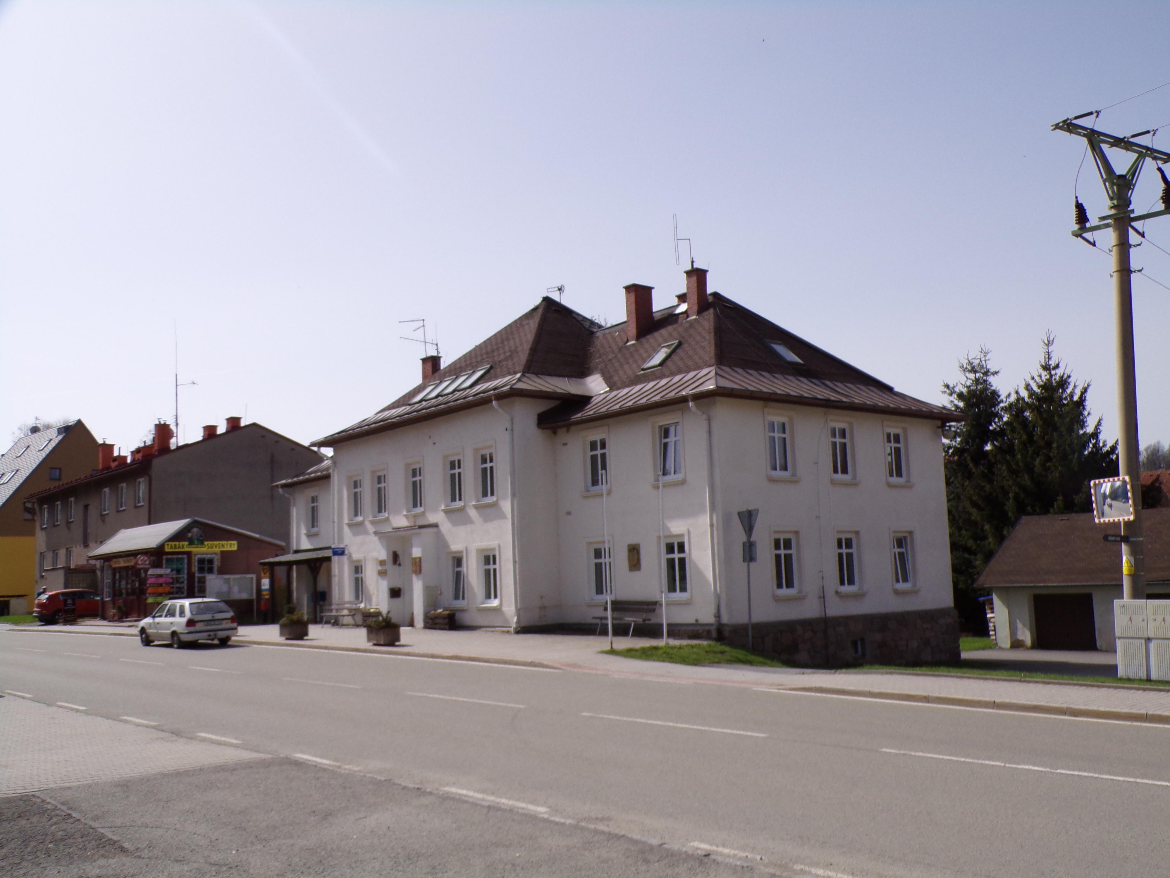 Deštné v Orlických horách - obecní úřad foto 2