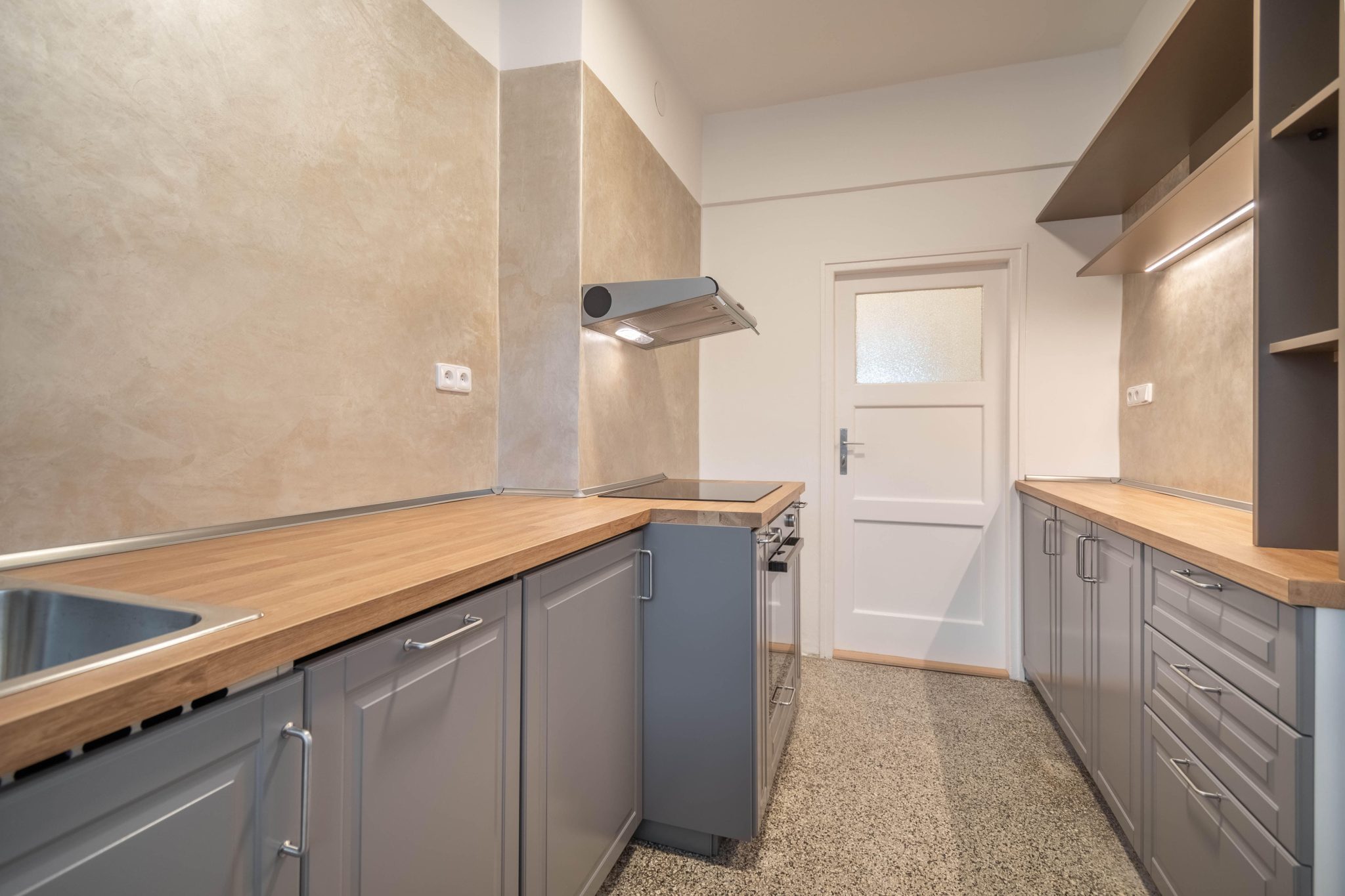 Rekonstrukce Vrána foto 2