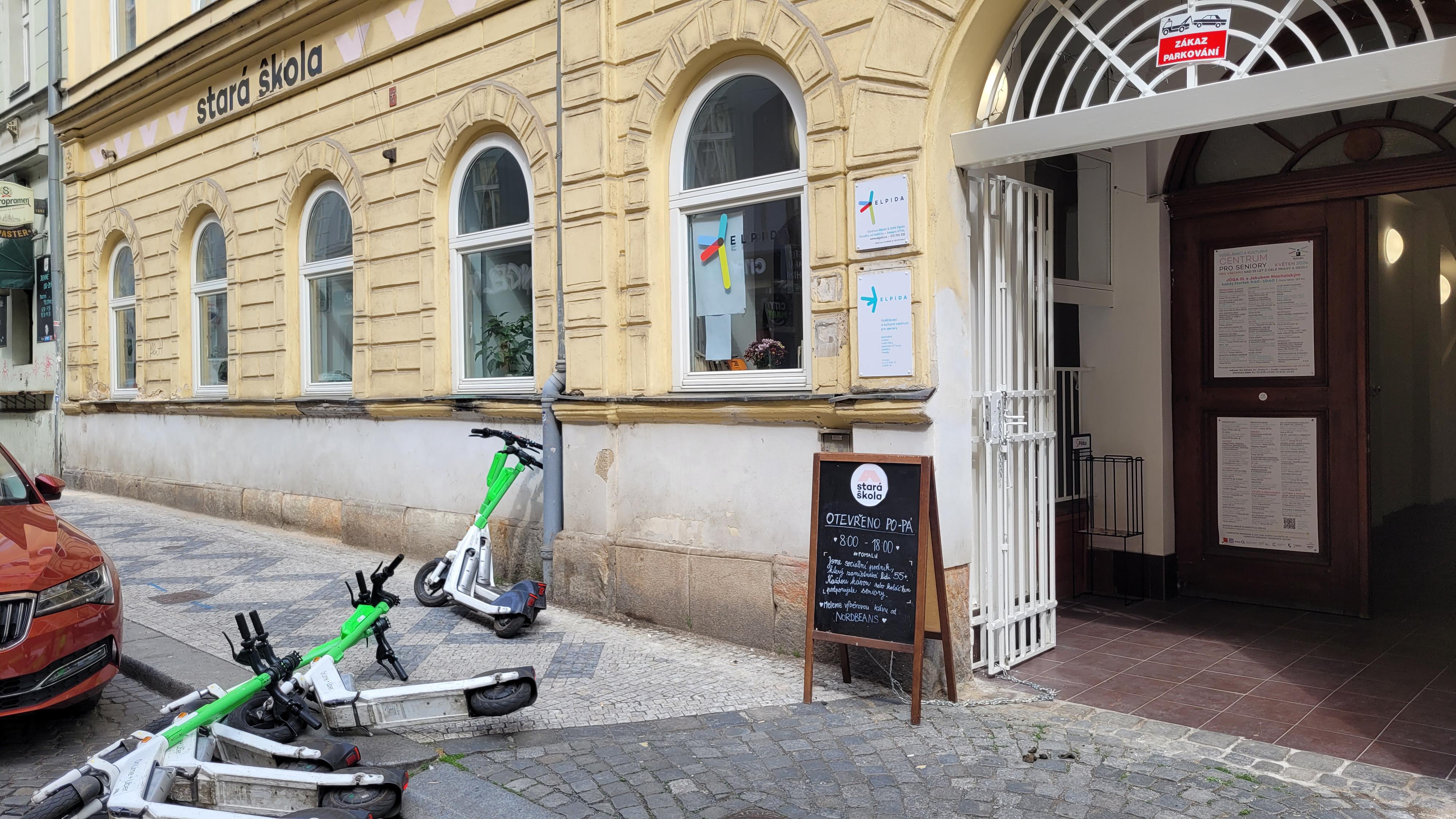 Kavárna Stará škola foto 6