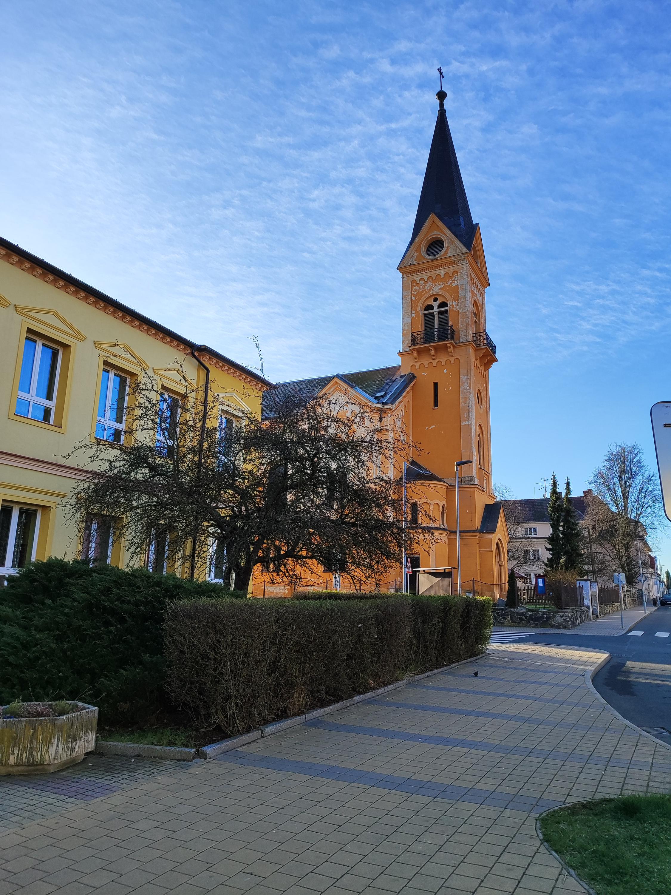ZŠ Podbořany, Husova foto 4