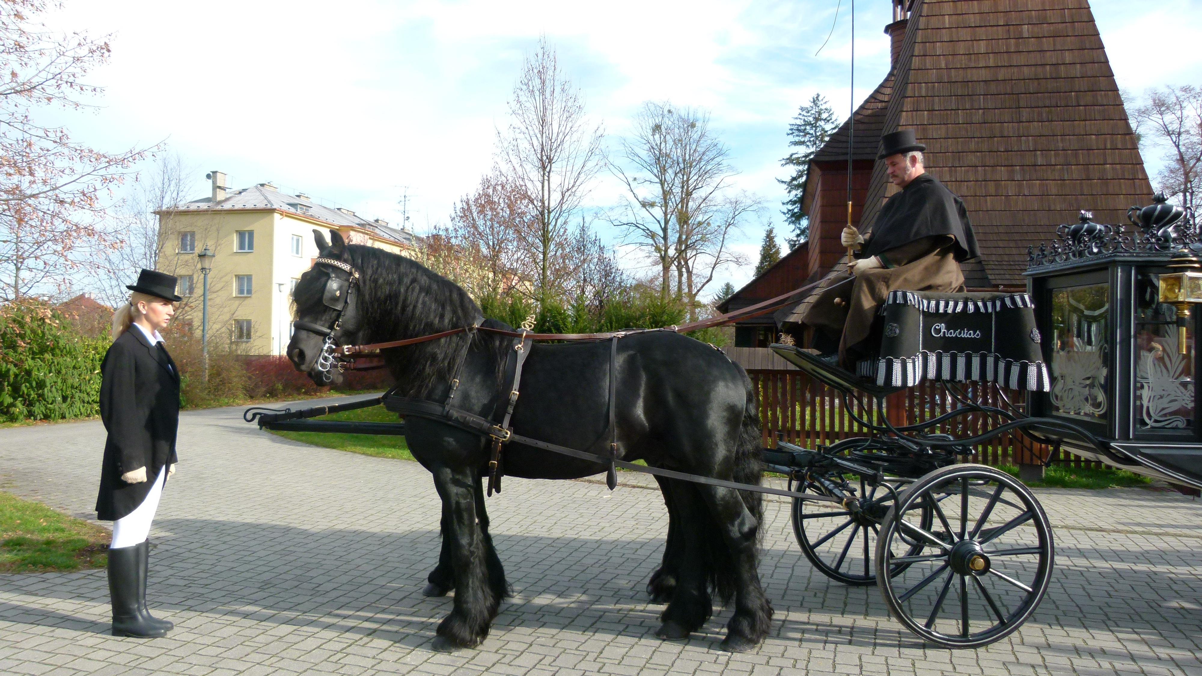Vítězslav Dernický pohřební ústav CHARITAS foto 6