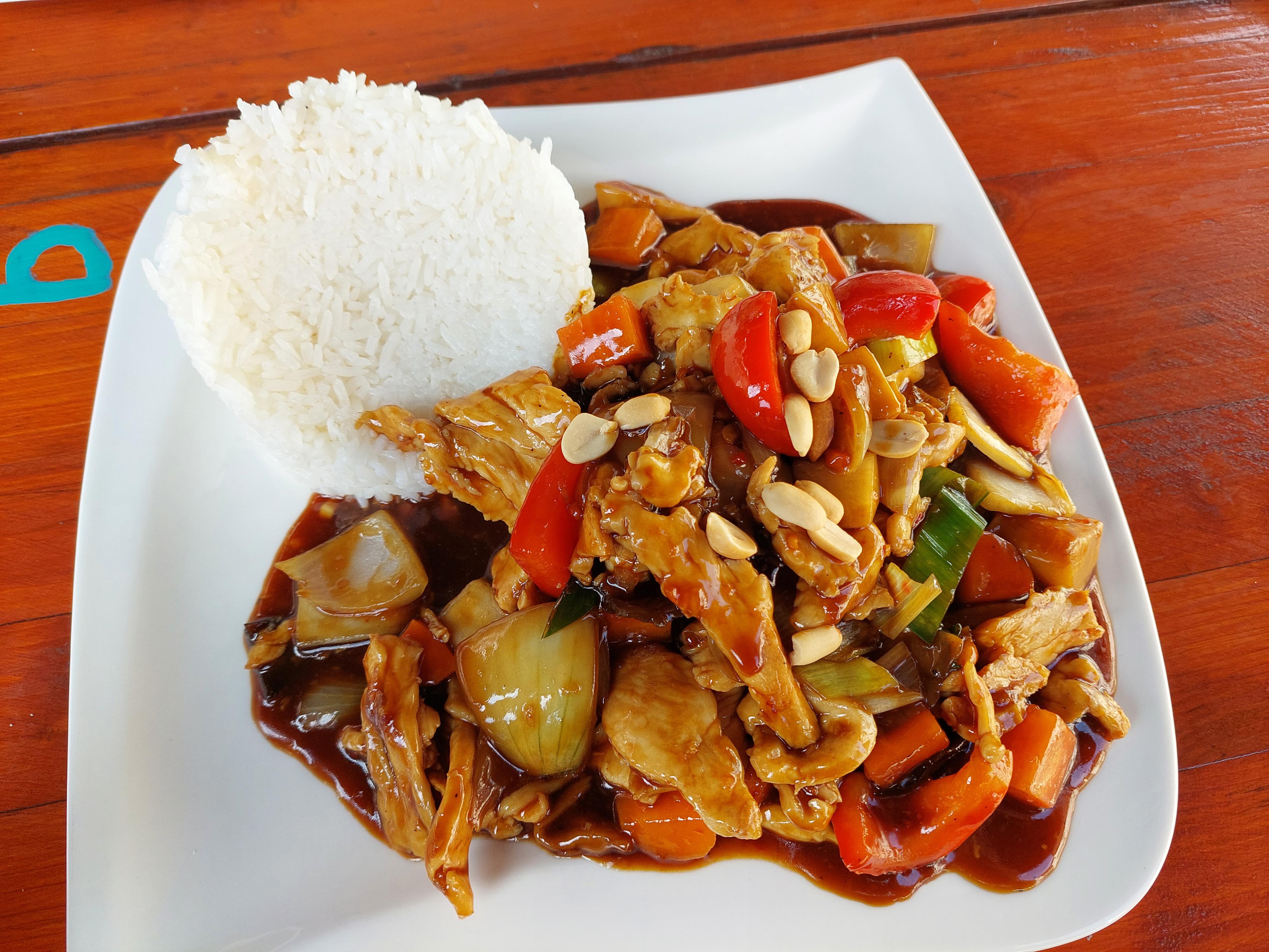 Sushi Bar & Restaurant An Phú