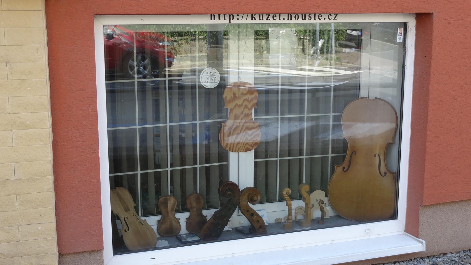 Houslařský ateliér - Jan Kužel foto 5