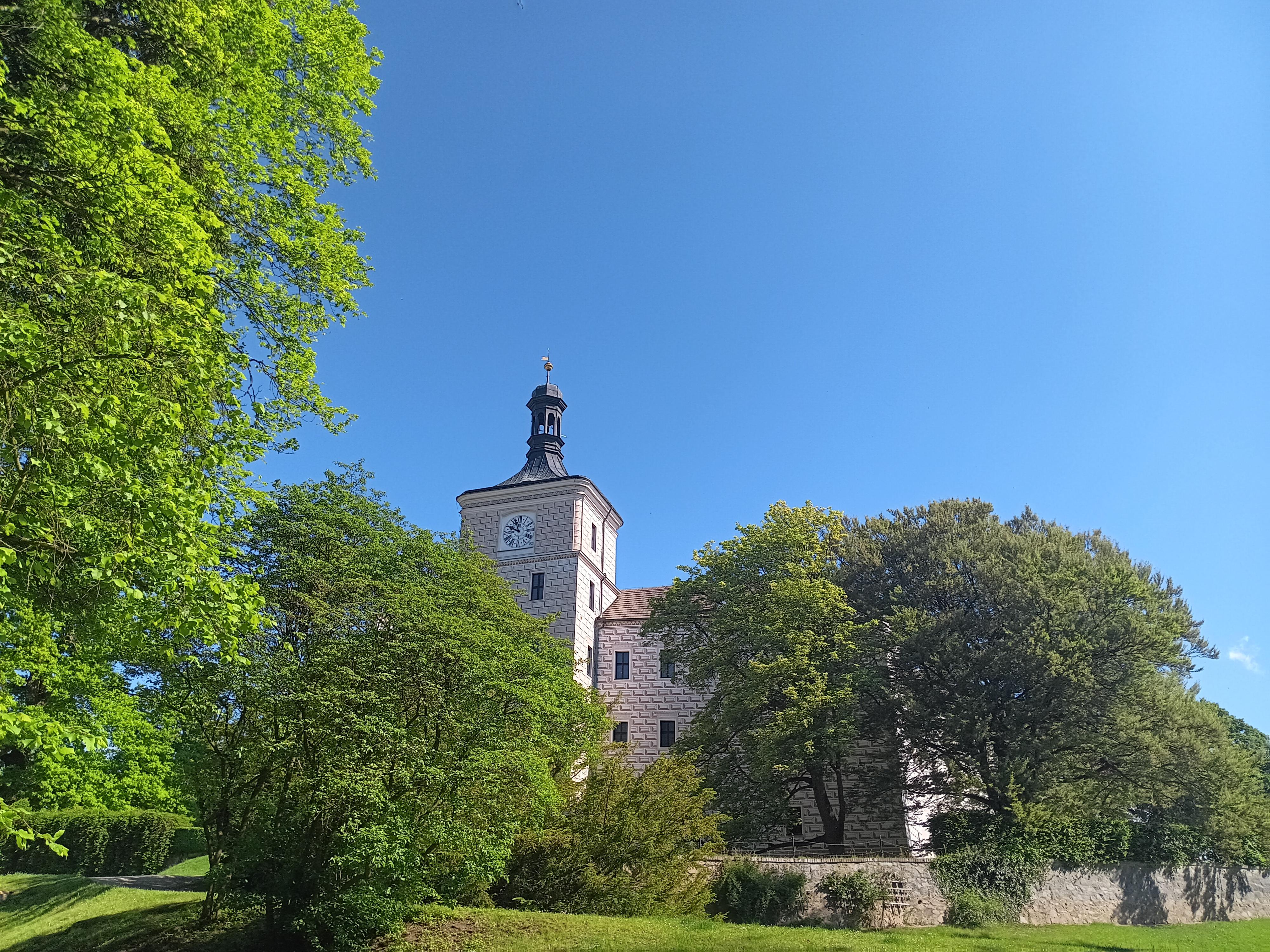 Státní zámek Březnice foto 6