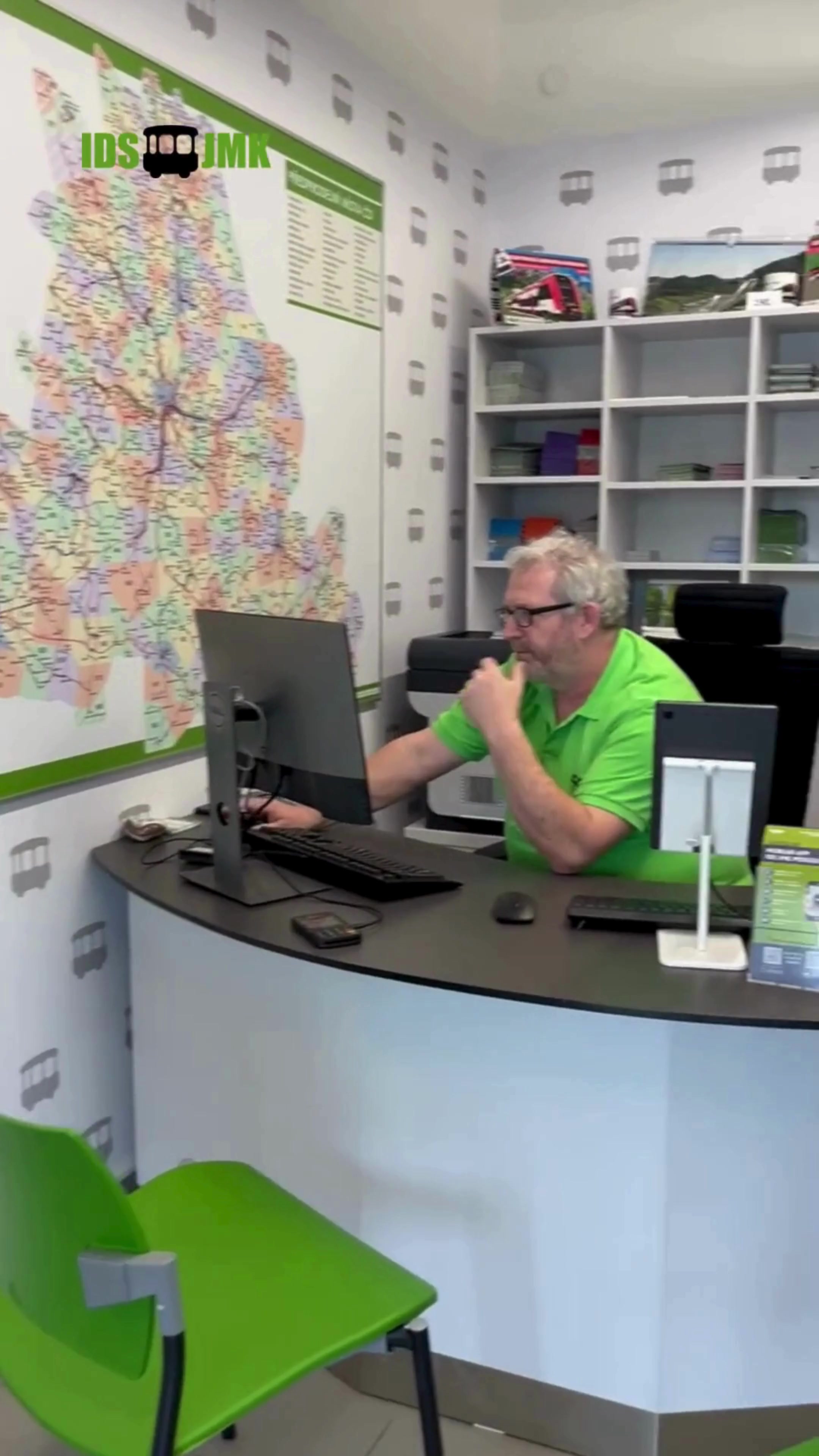 Kontaktní centrum IDS JMK foto 2 (náhled videa)