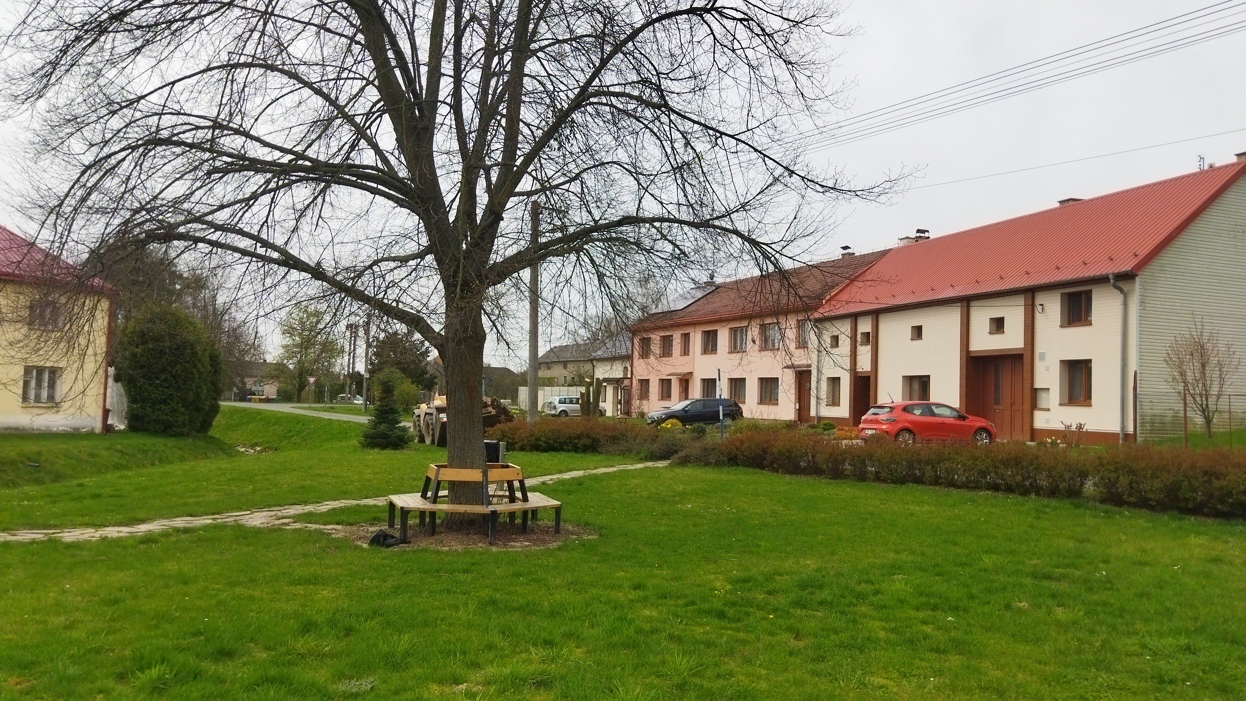 Šišma - obecní úřad foto 4