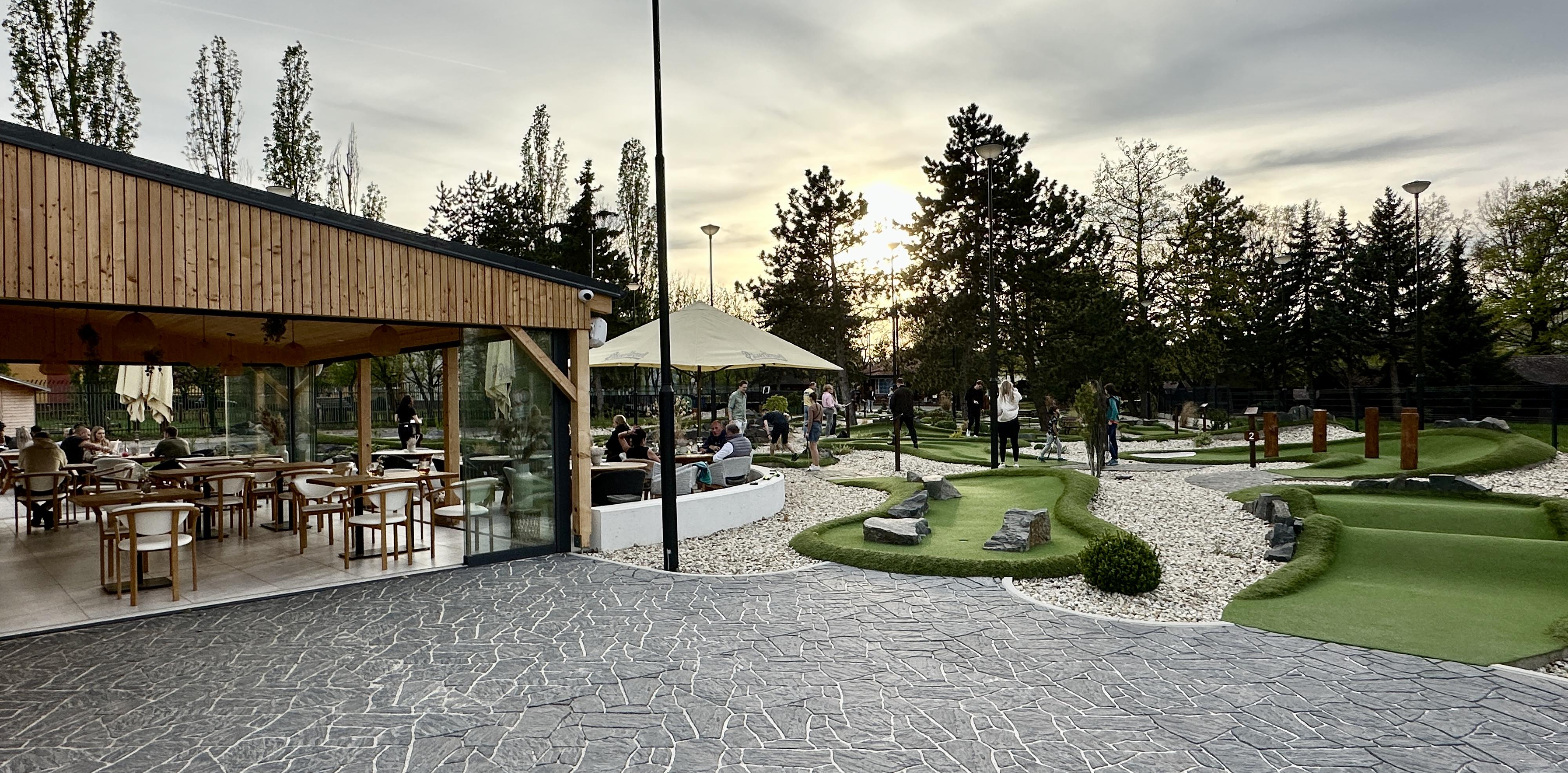 Minigolf - Kamencové jezero foto 3