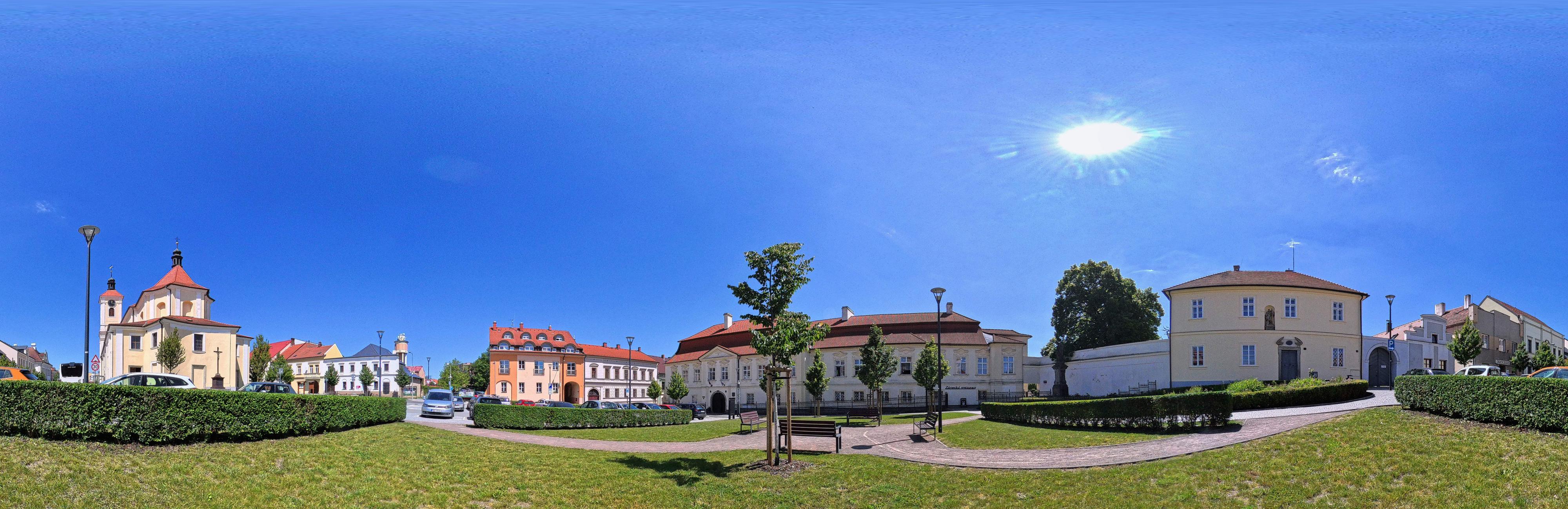 Městský úřad Chrast foto 2