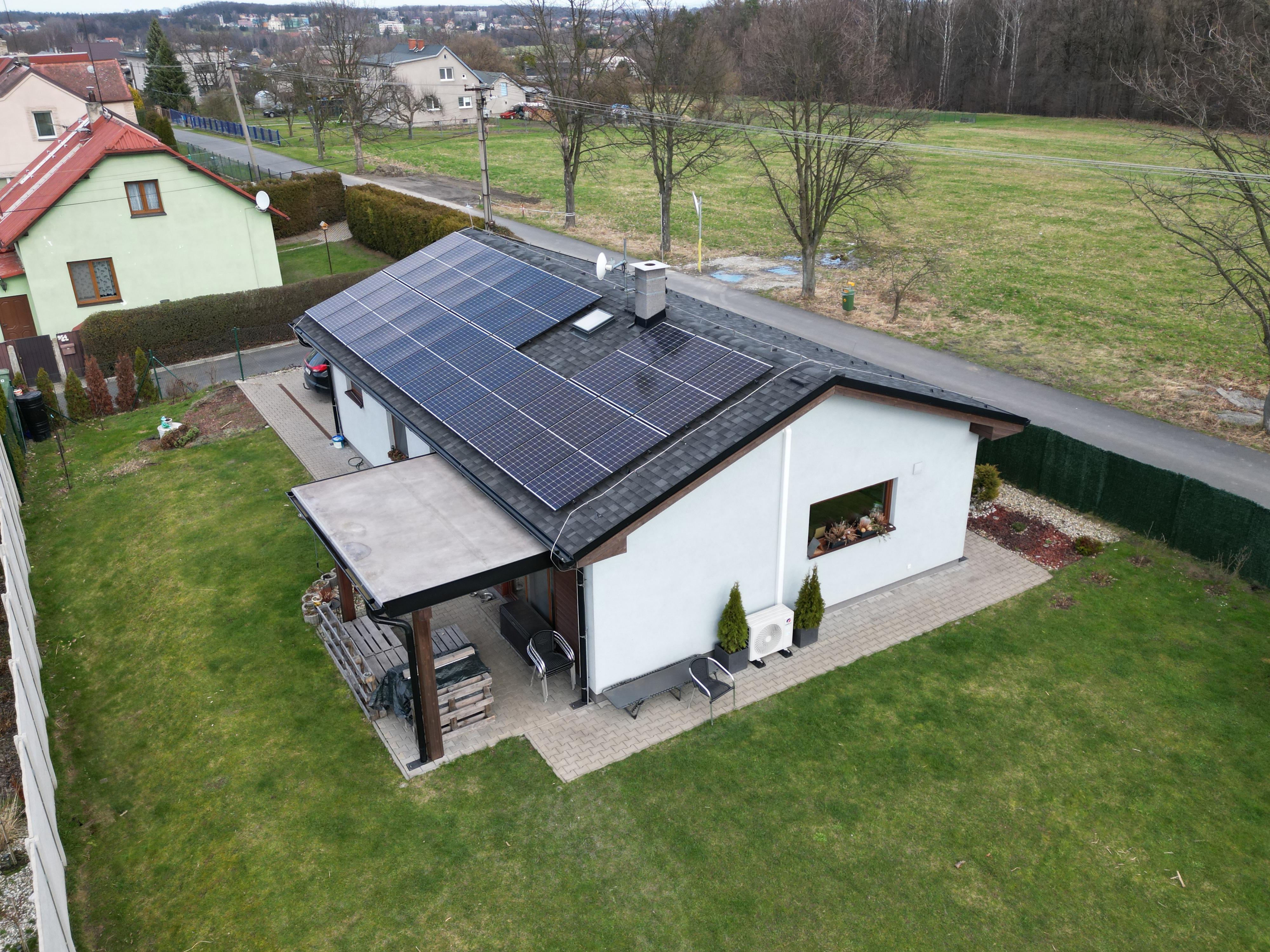 PENÍZE NA STŘEŠE foto 5