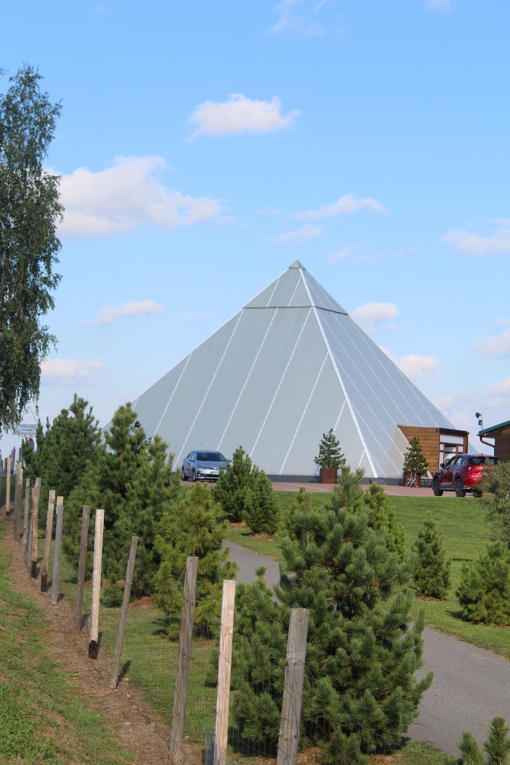 Pyramida Jednoty foto 6