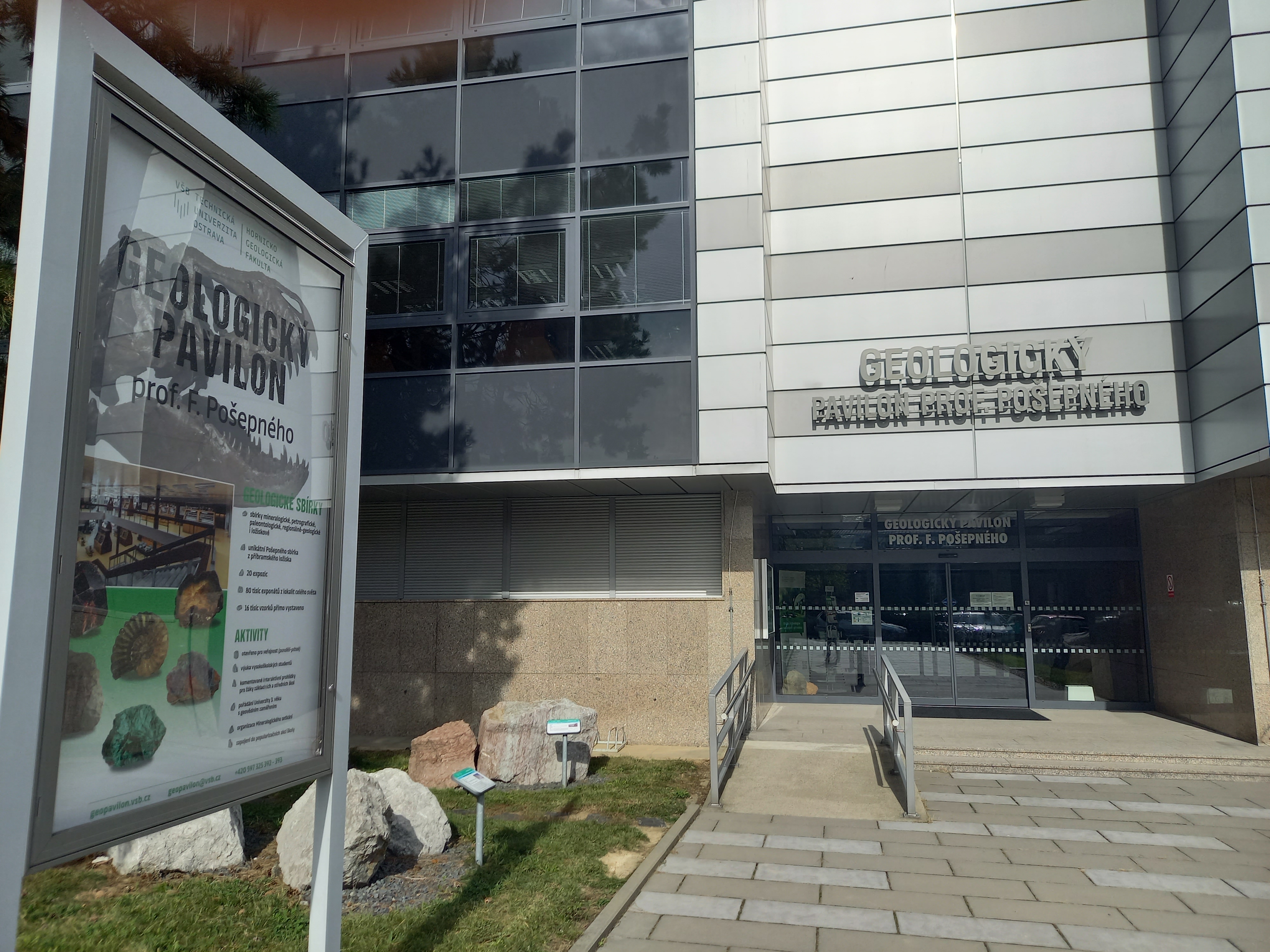 Geologický pavilon Prof. F. Pošepného foto 4