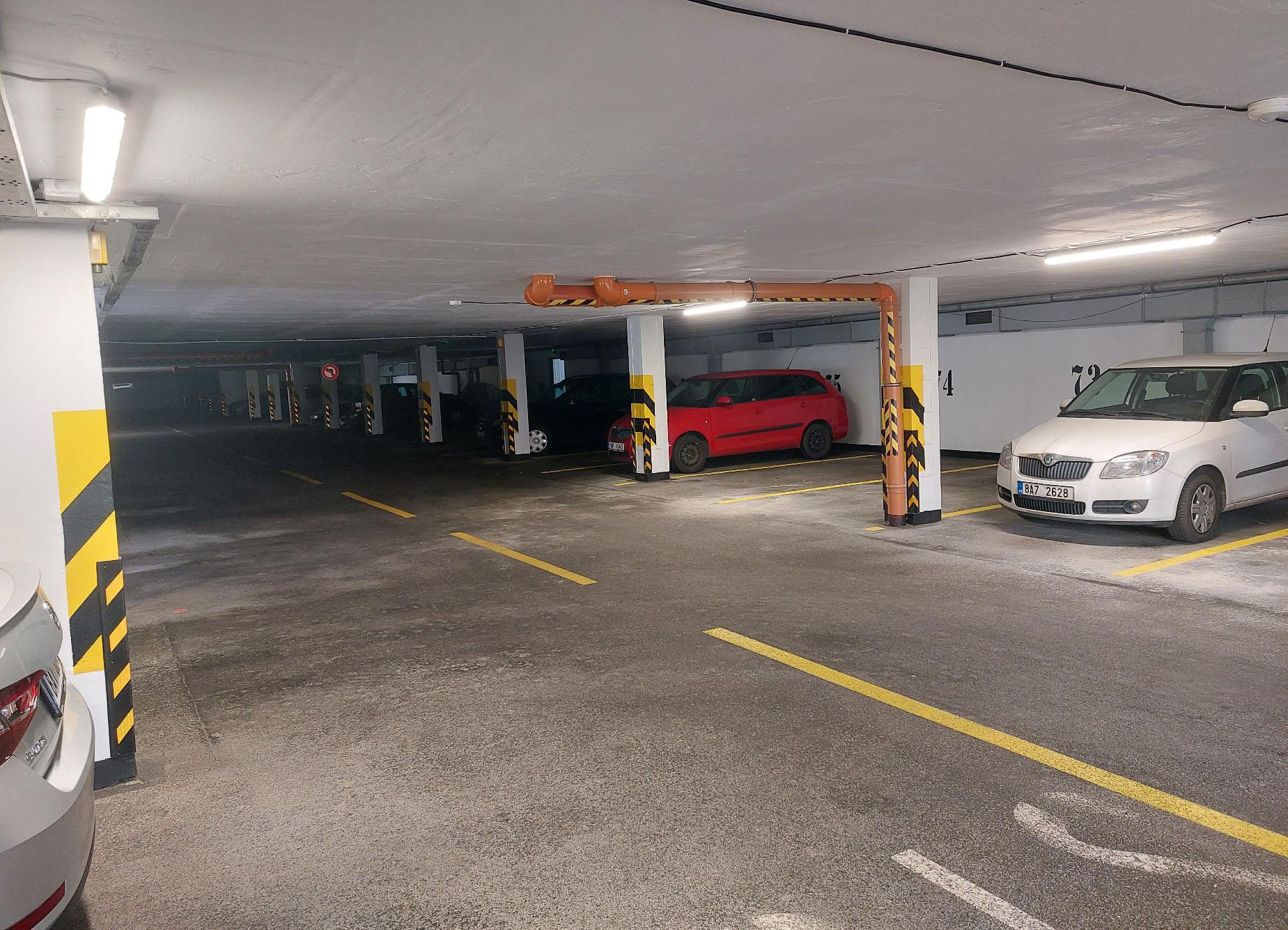 Garáže - Zařízení služeb pro Ministerstvo vnitra foto 6