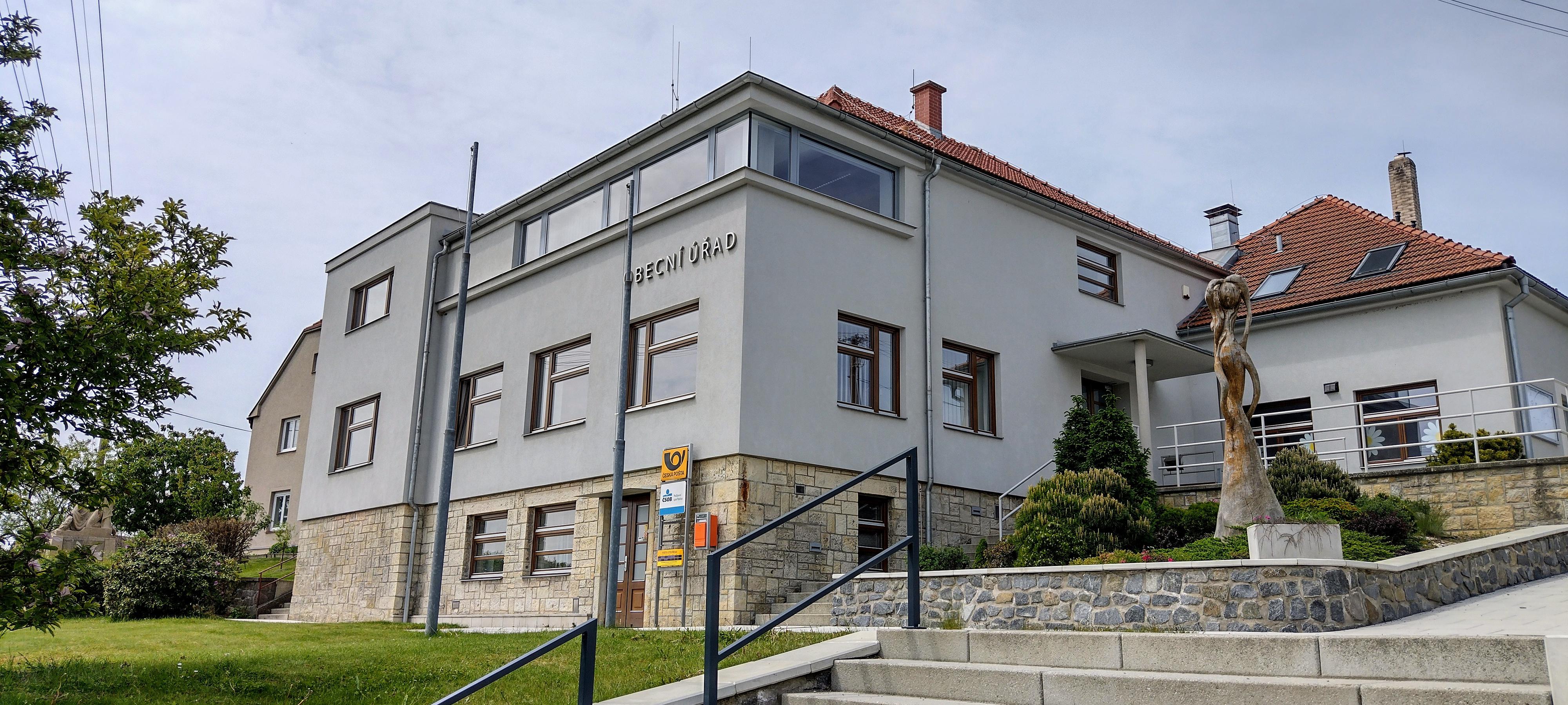 Osík - obecní úřad foto 2