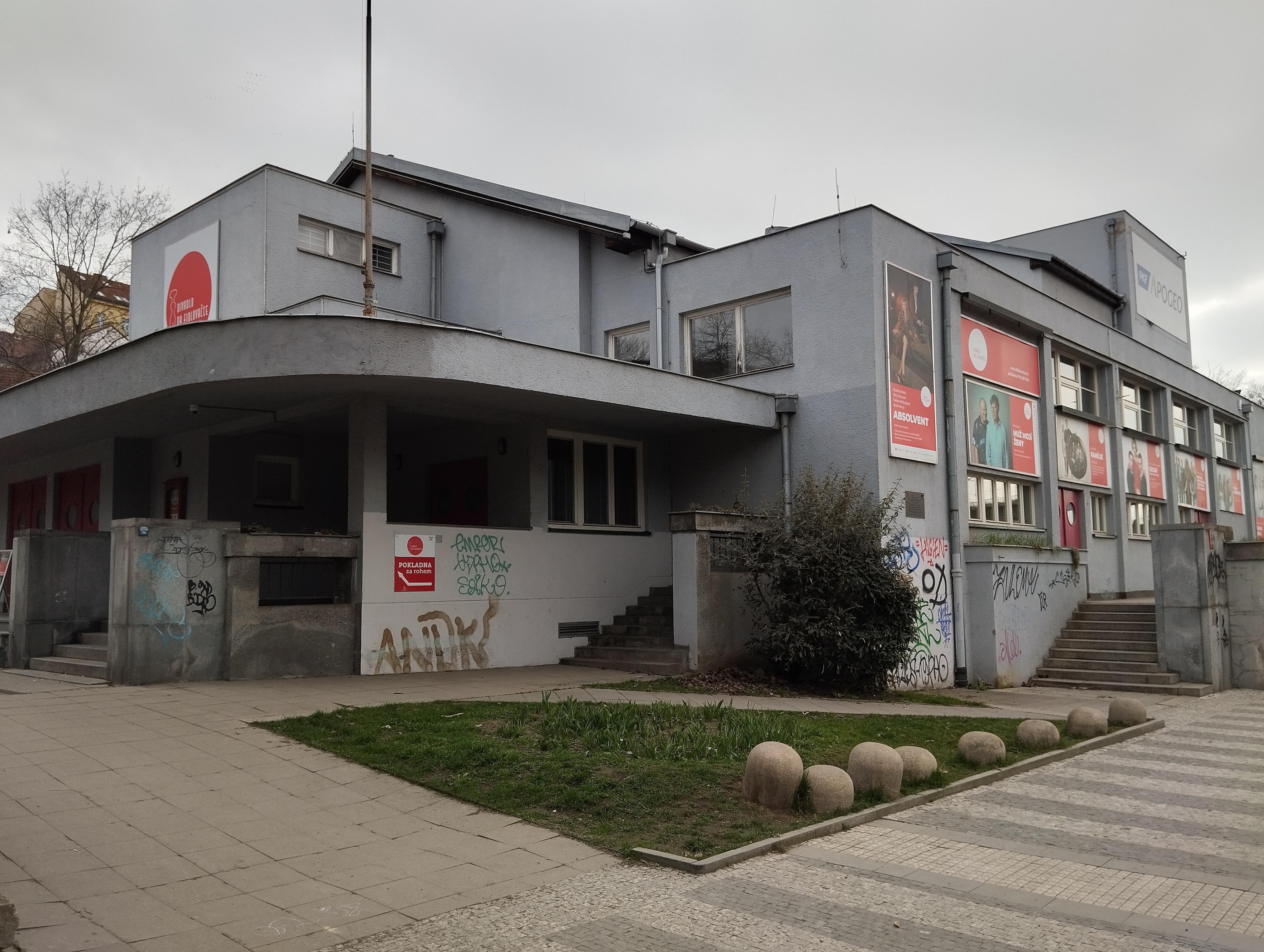 Divadlo Na Fidlovačce foto 2