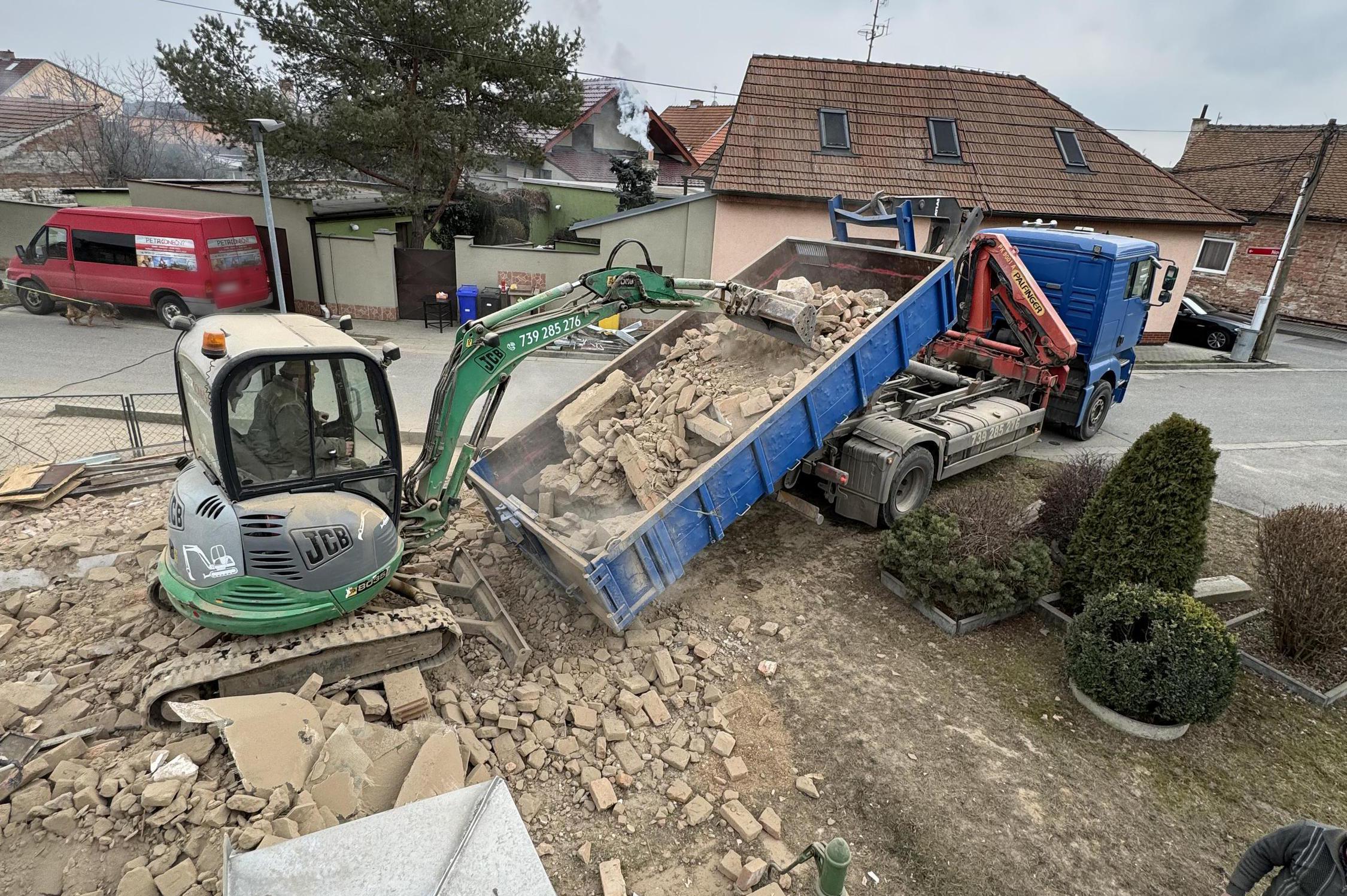 Autodoprava Petr Konečný