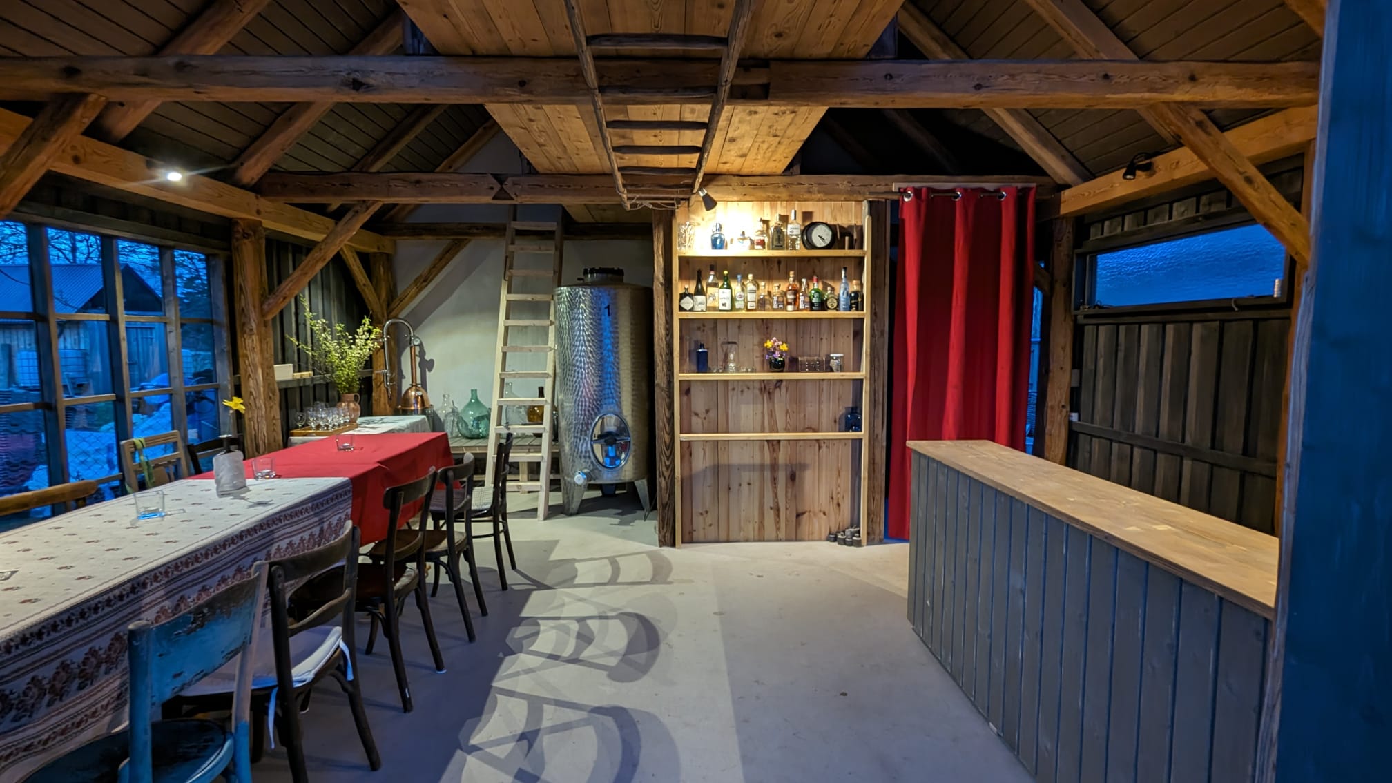 Zahrada s vinicí foto 2