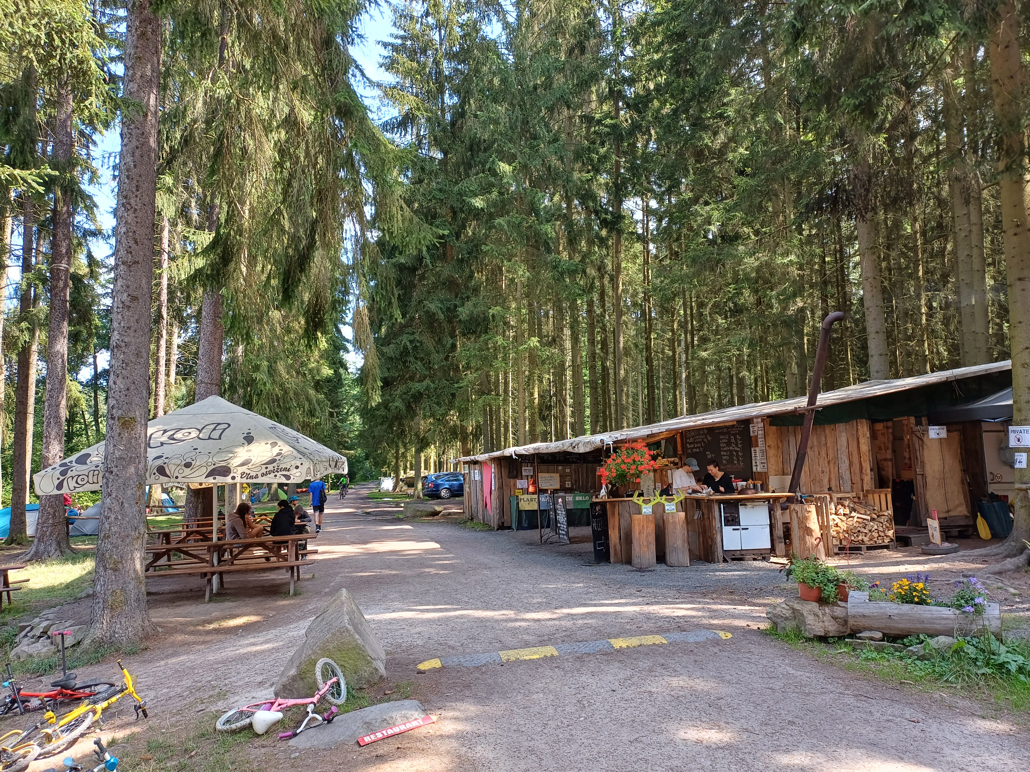 Občerstvení Tábořiště Hubertus foto 5