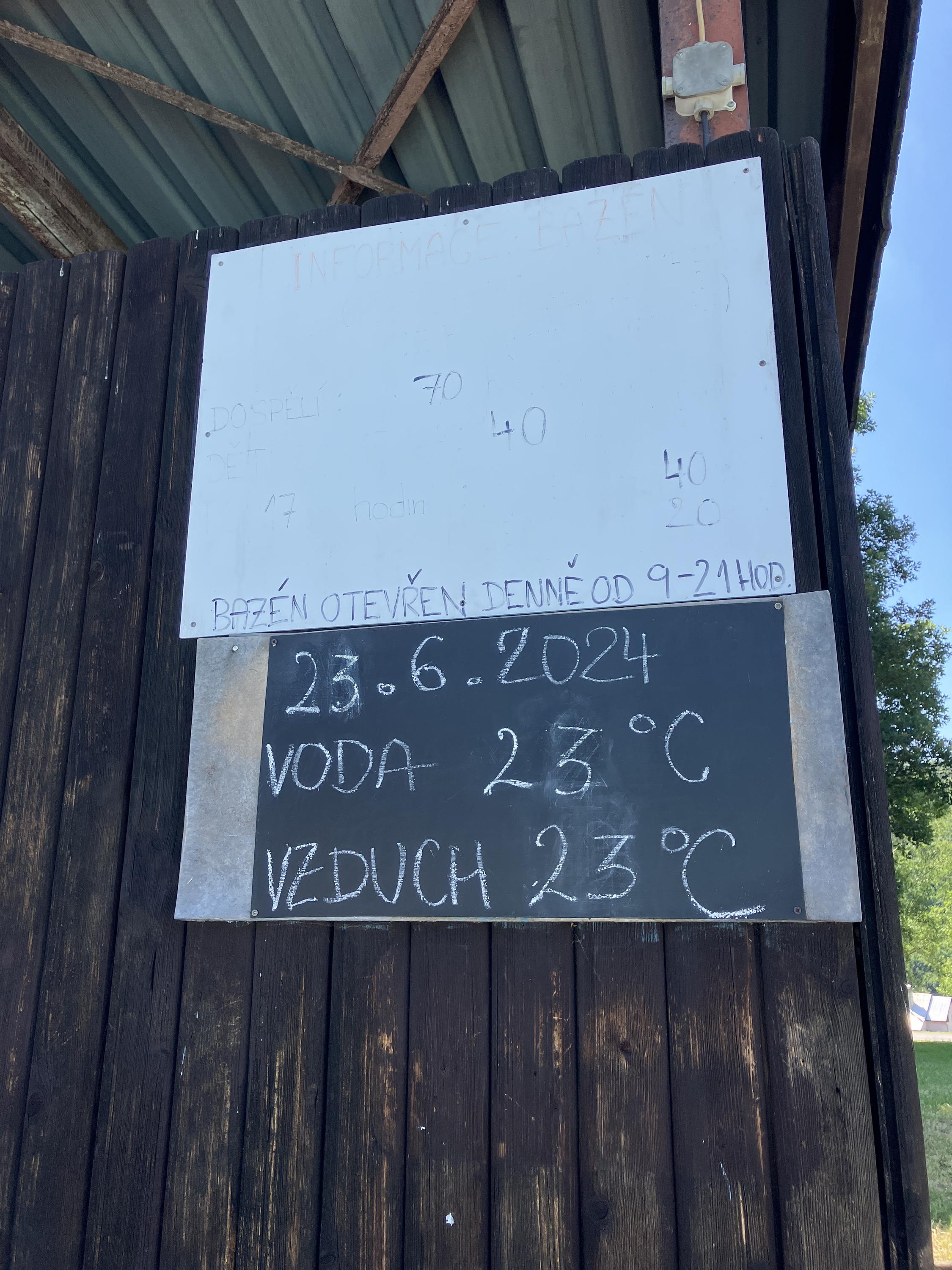 Rekreační areál Vizovice - bazén foto 3