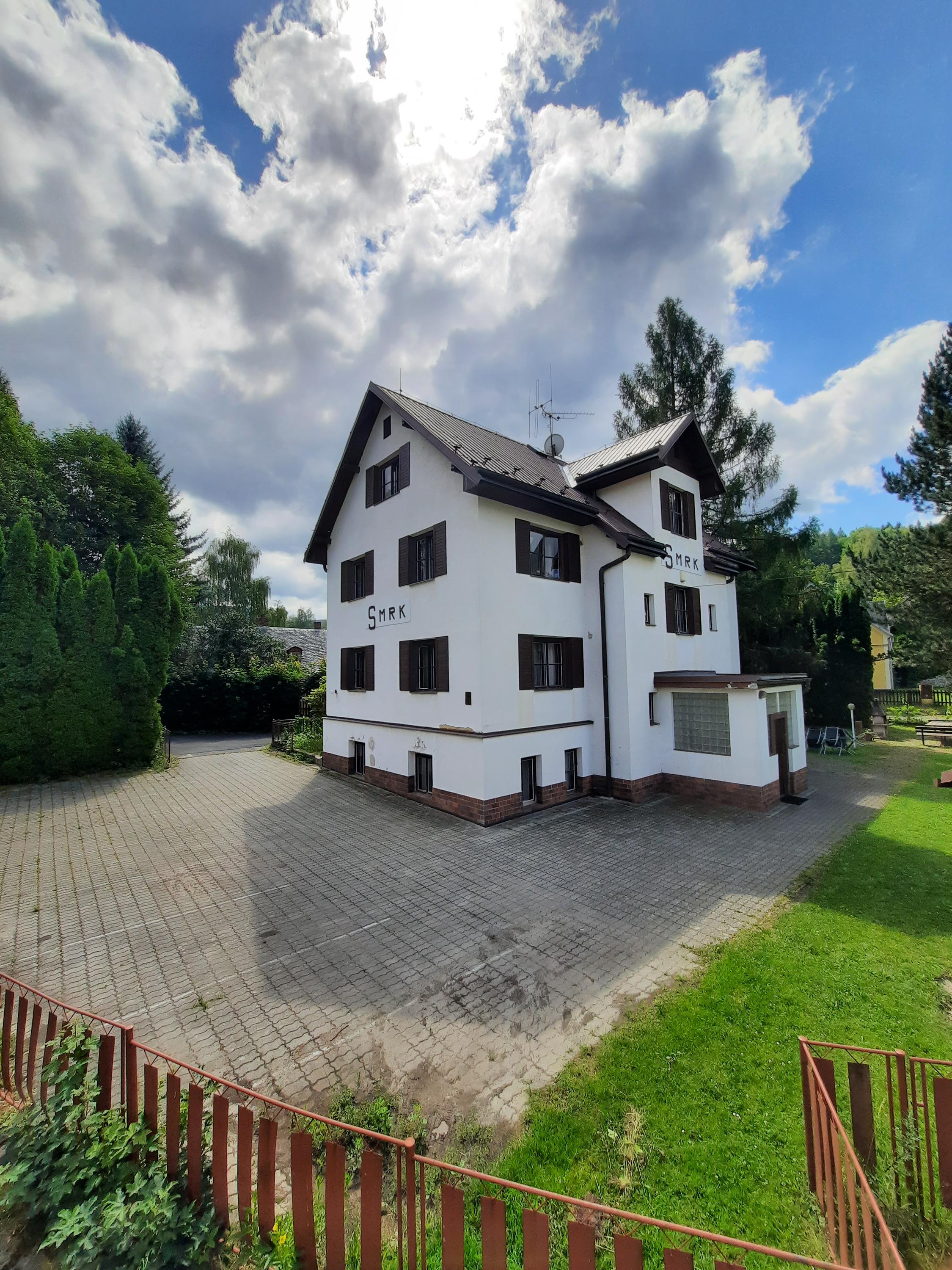 Rekreační zařízení Smrk foto 2