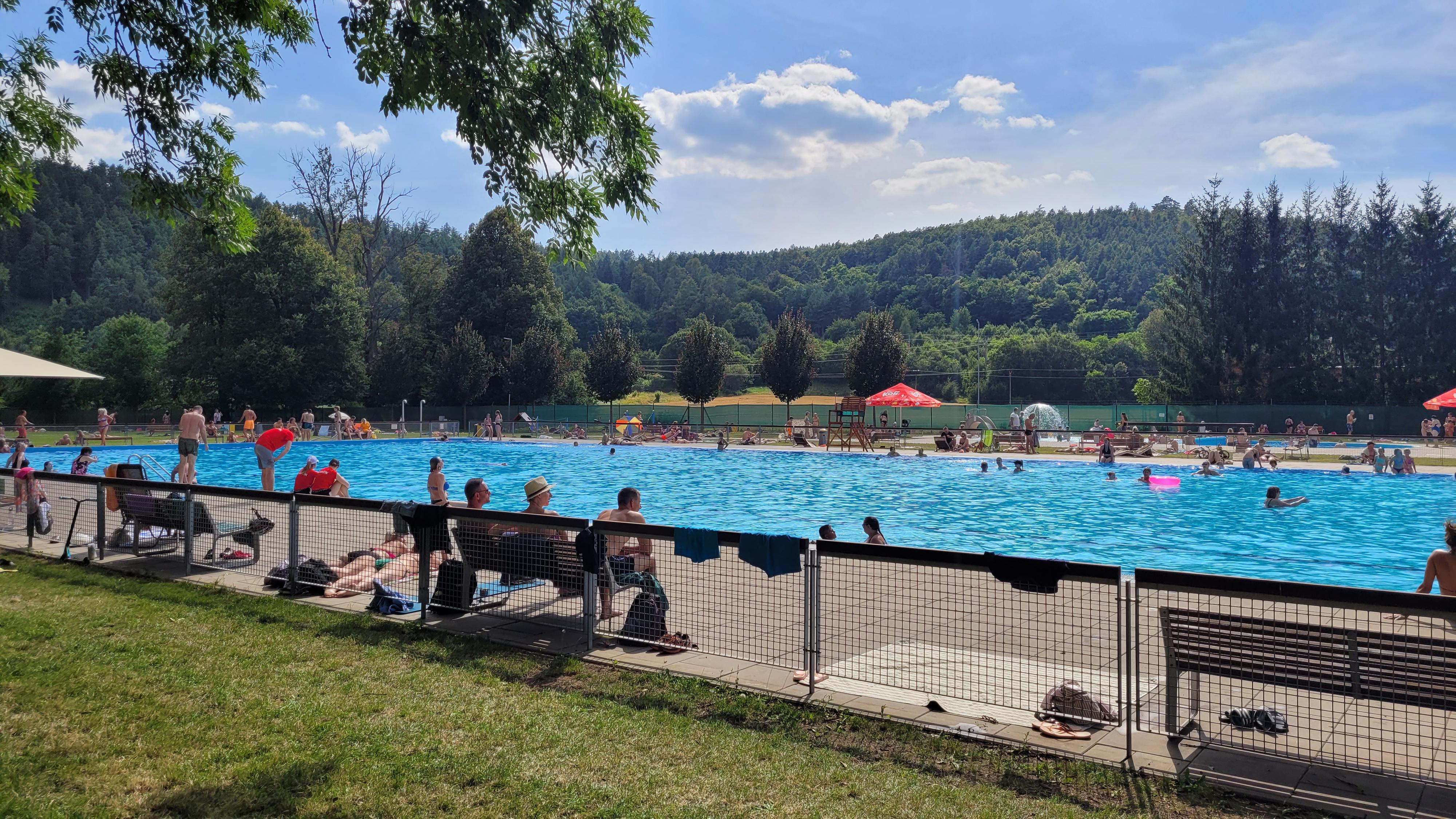 Město Tišnov - koupaliště foto 6