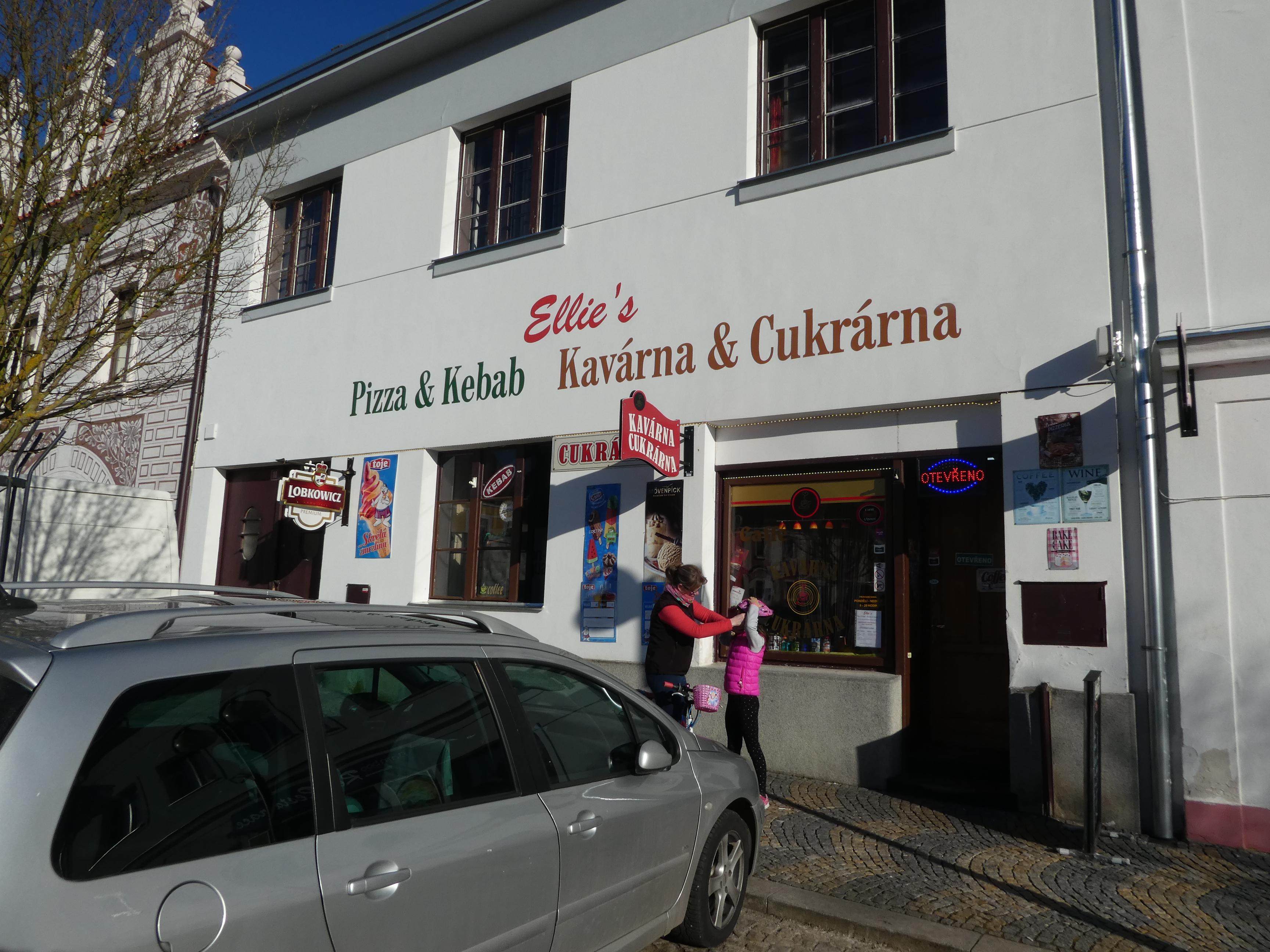 Ellie's Pizza & Kebab