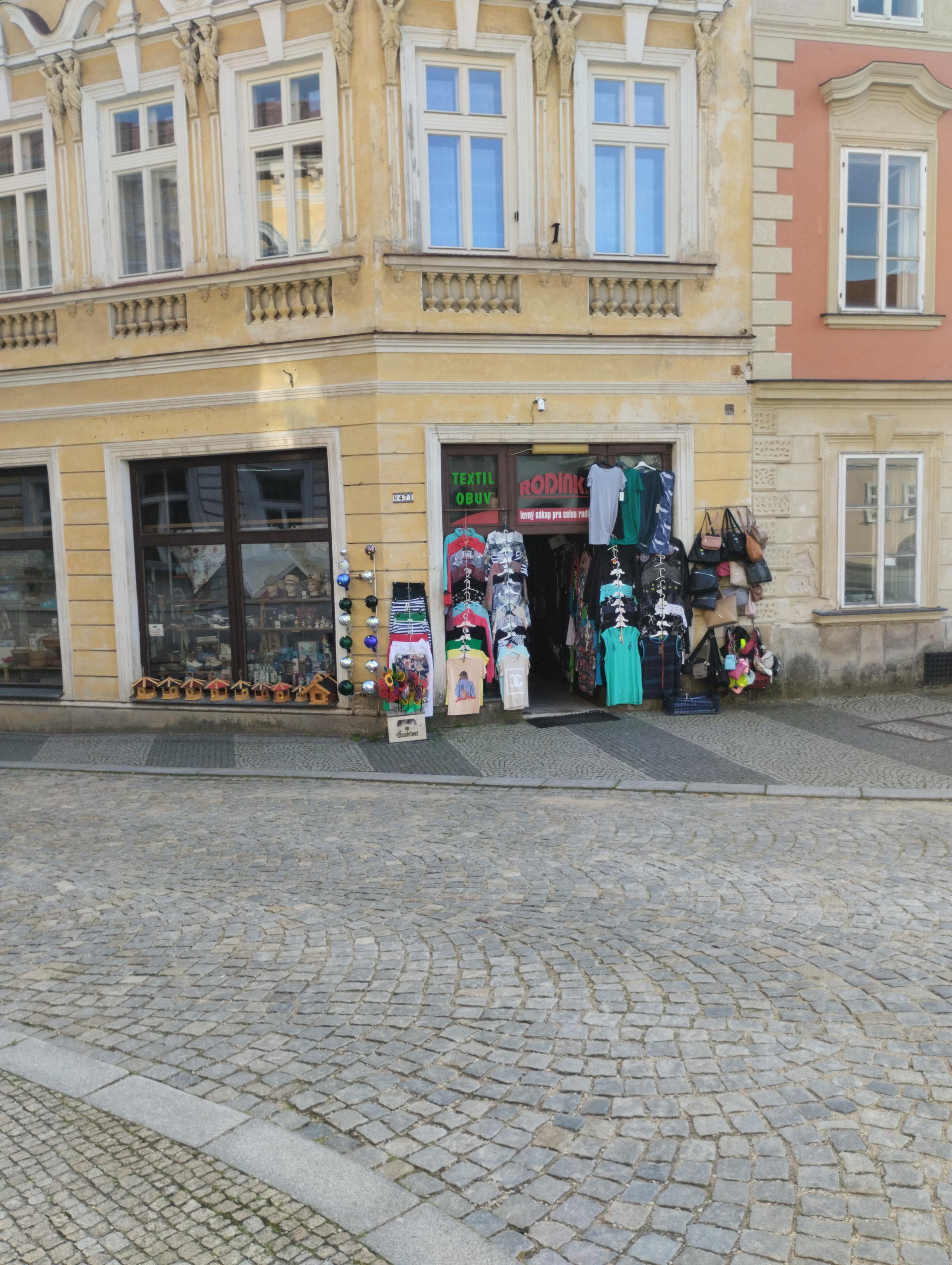 Rodinka - Textil, Obuv foto 2