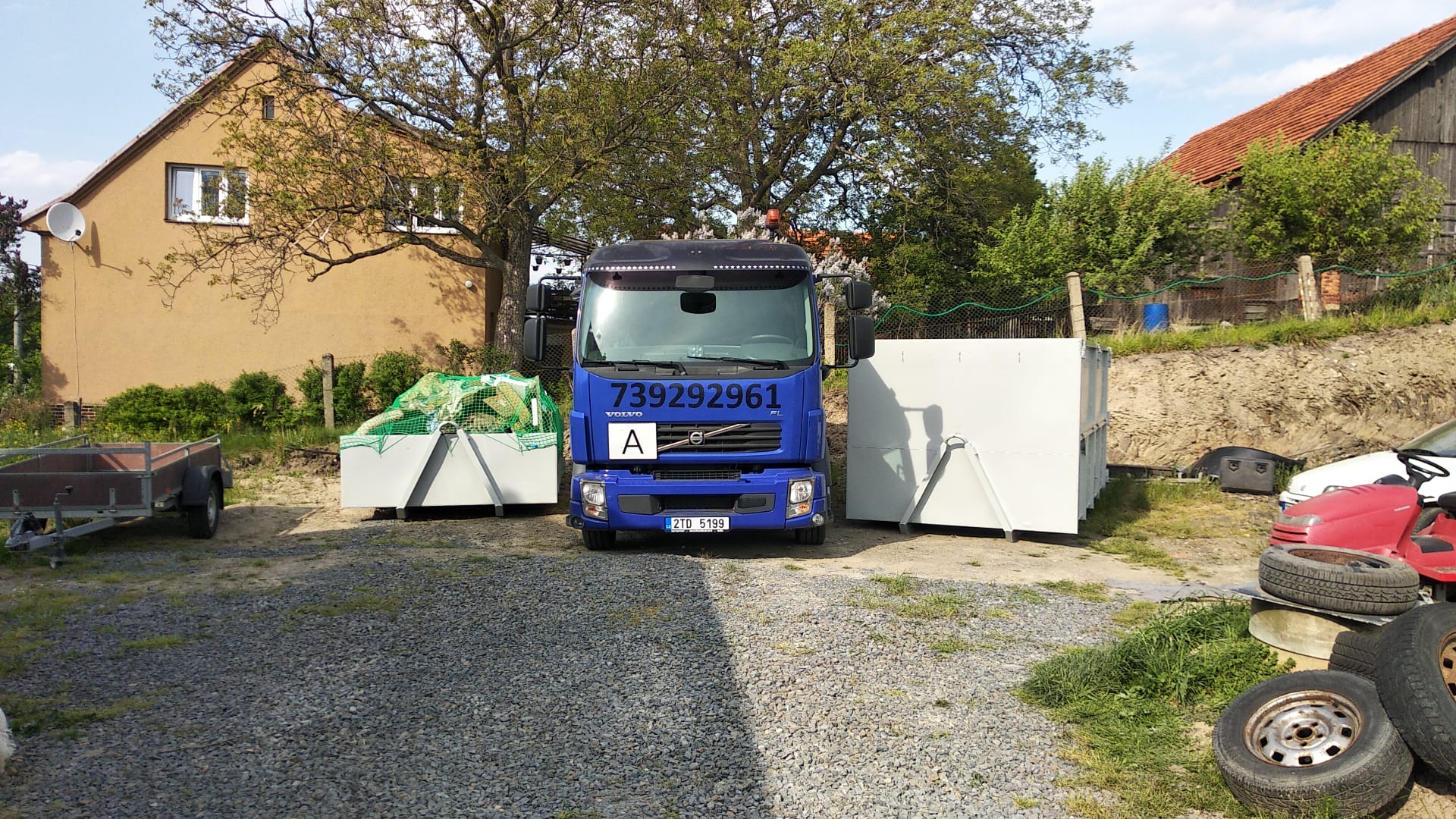 Kontejnerová autodoprava AVE car Hrabyně s.r.o. foto 3