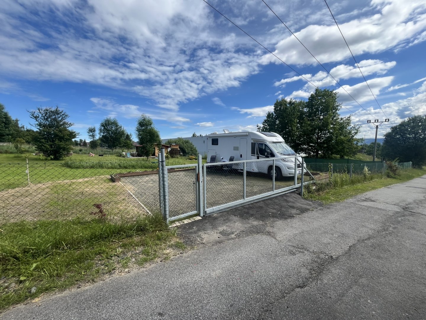 Stání pro obytné vozy a karavany pod Ještědem Bc. Radek Němeček foto 3