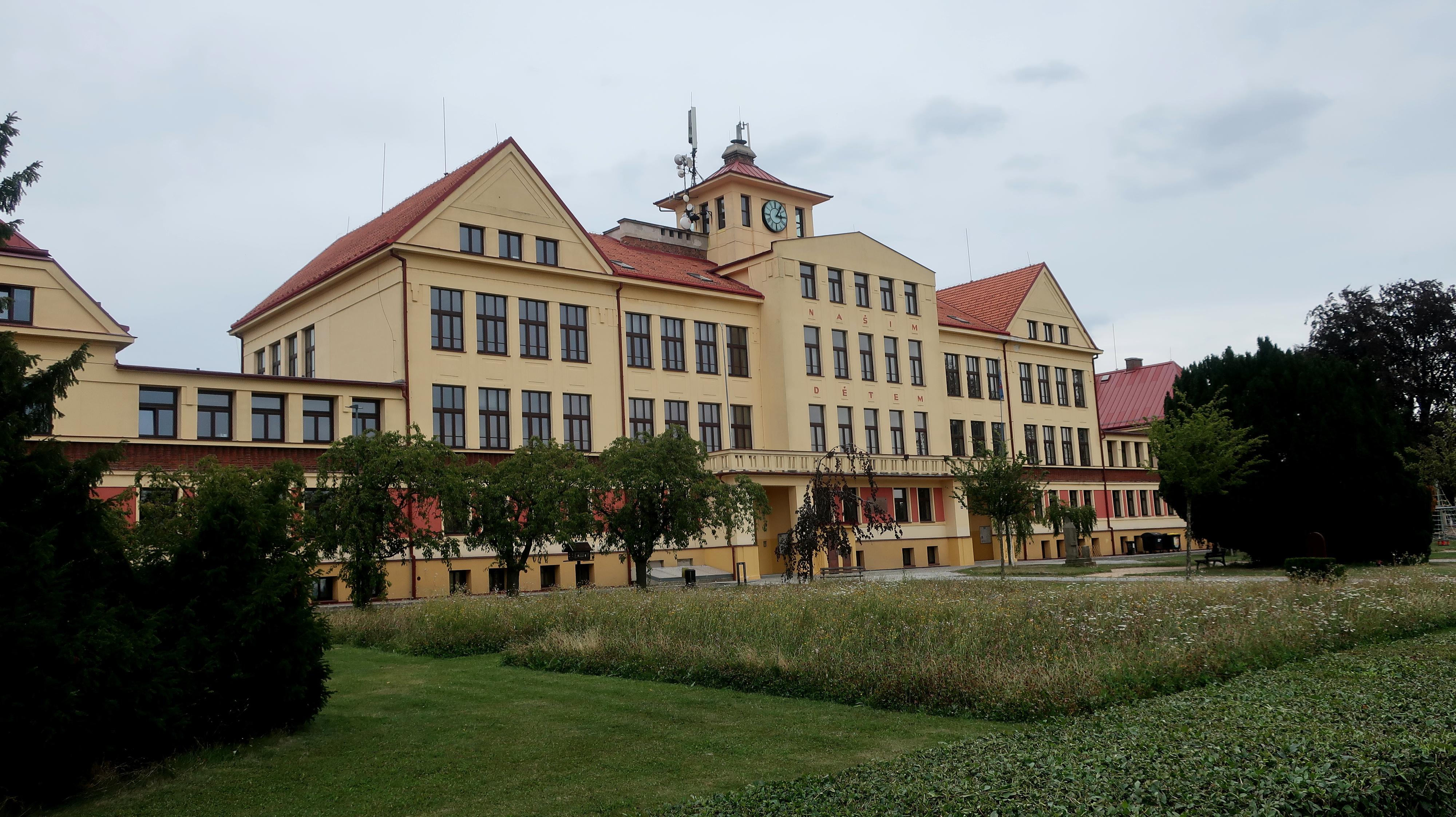 ZŠ Mšeno foto 3