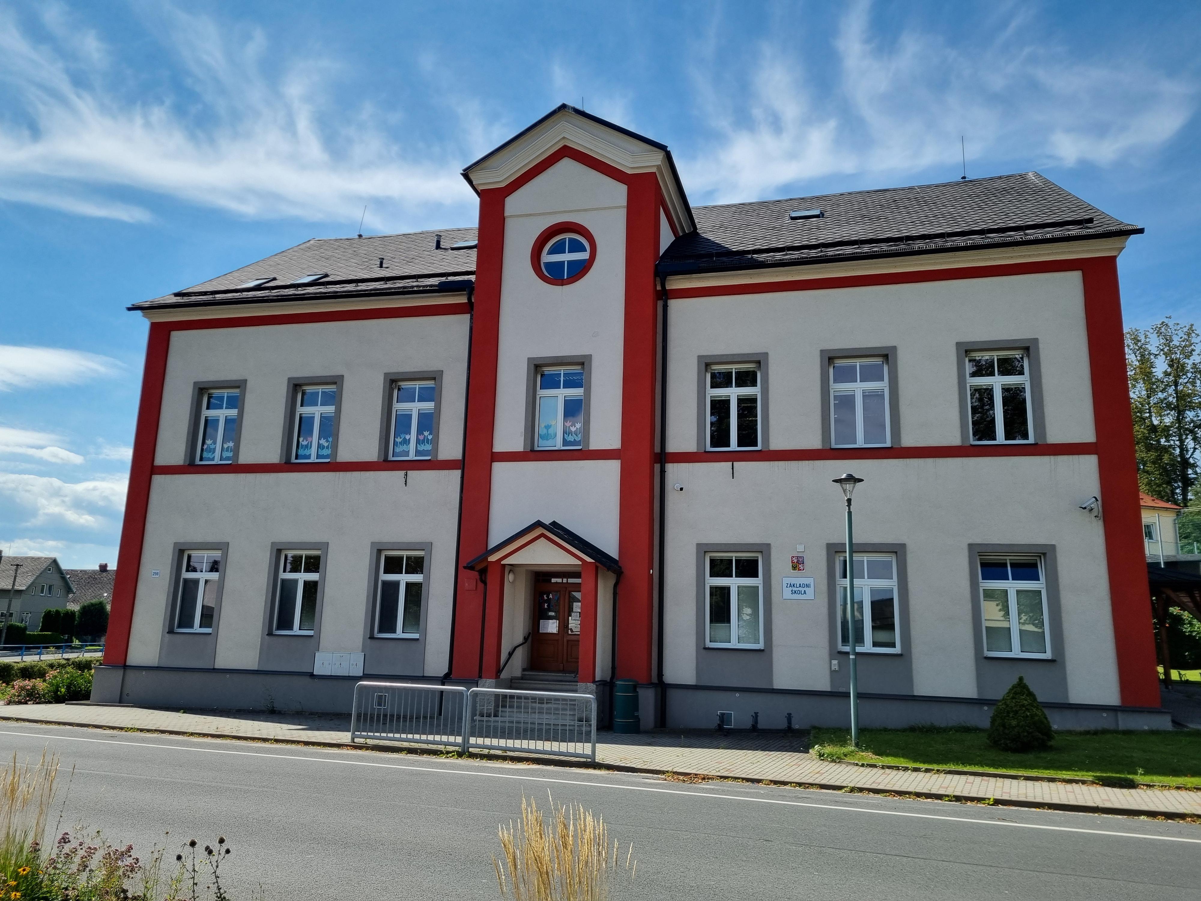 ZŠ Bernartice foto 3