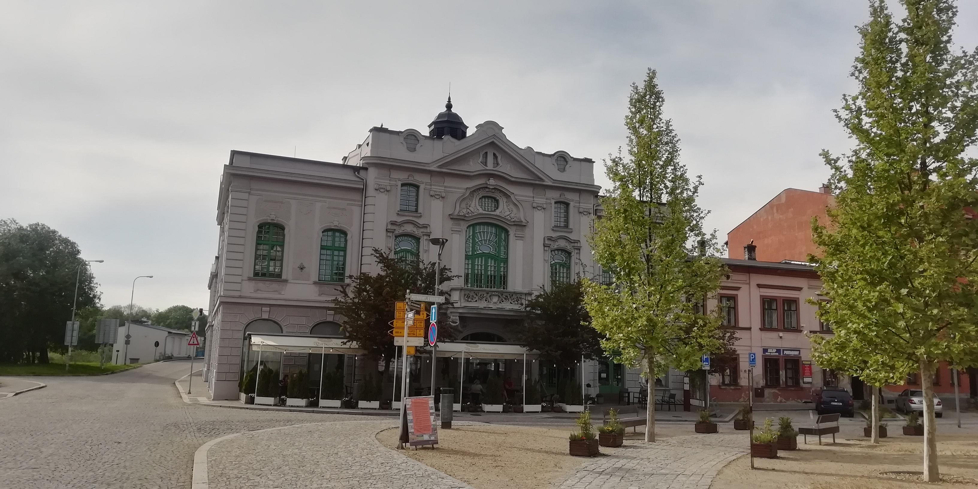 Restaurace Pod Zeleným dubem foto 6