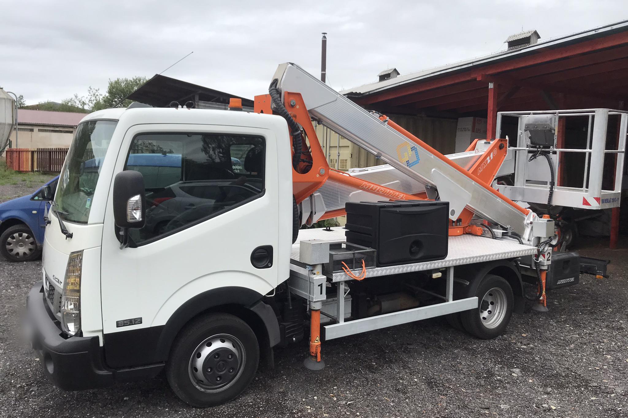 Pronájem plošiny Tomáš Fejfar