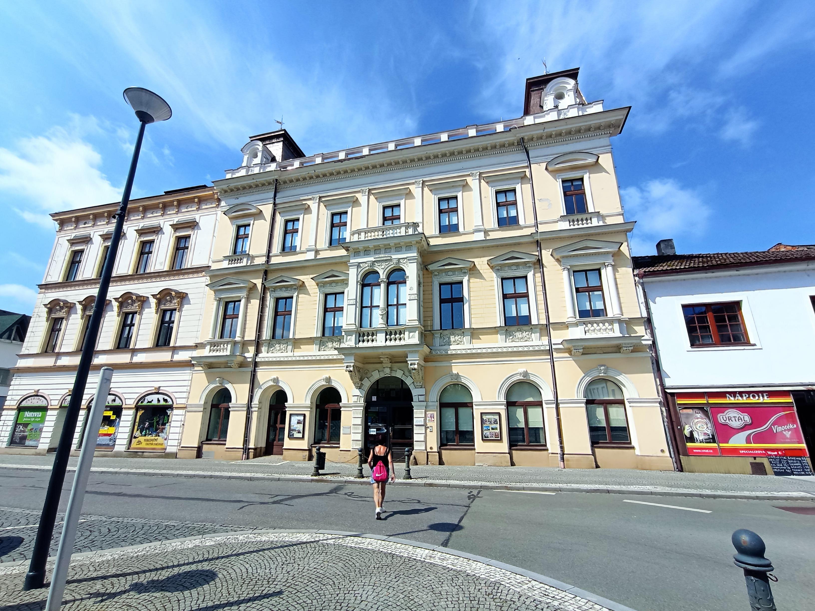 Obchodní akademie a Střední odborná škola cestovního ruchu Choceň foto 2
