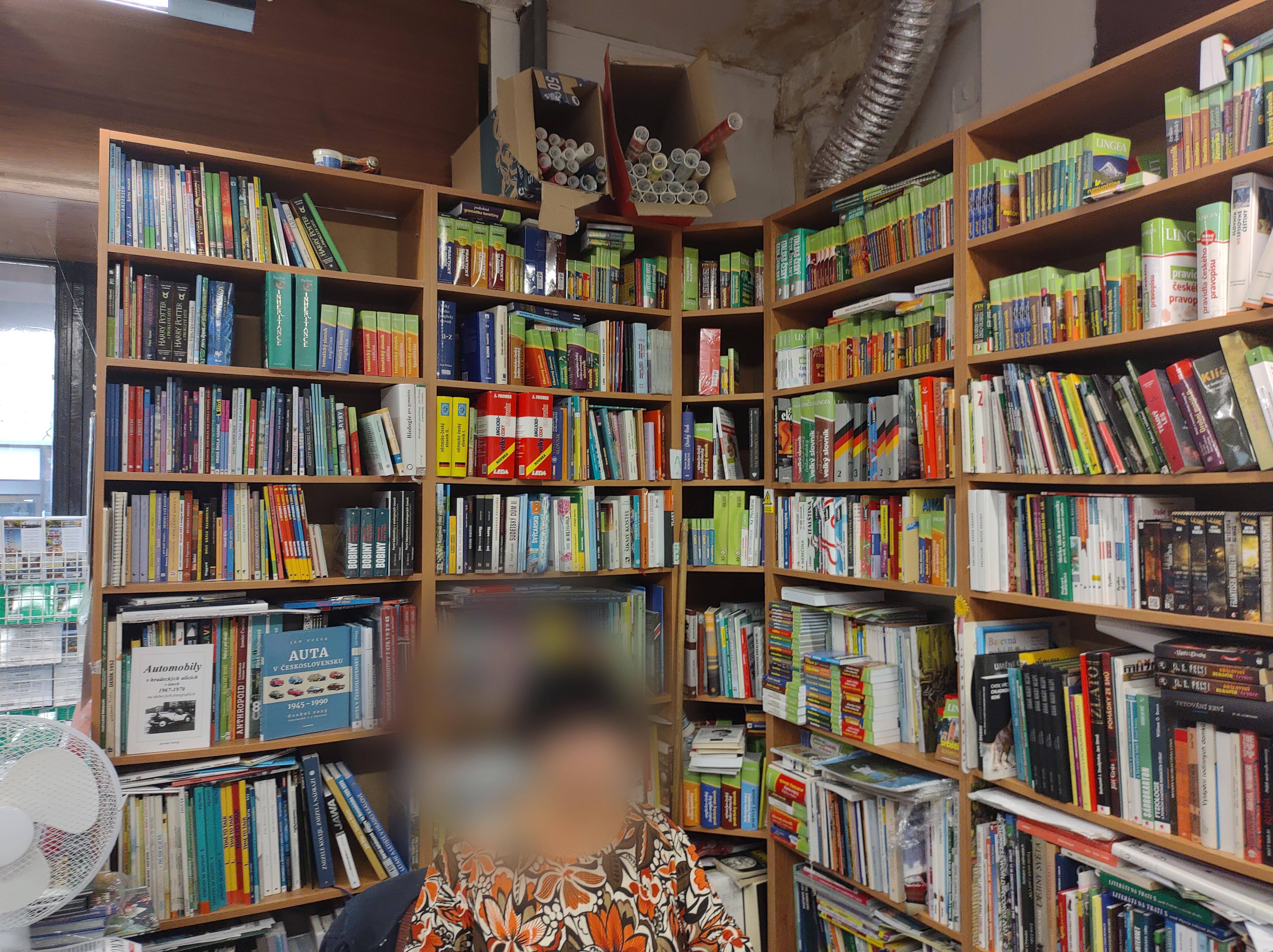 Knihkupectví Ambra foto 2