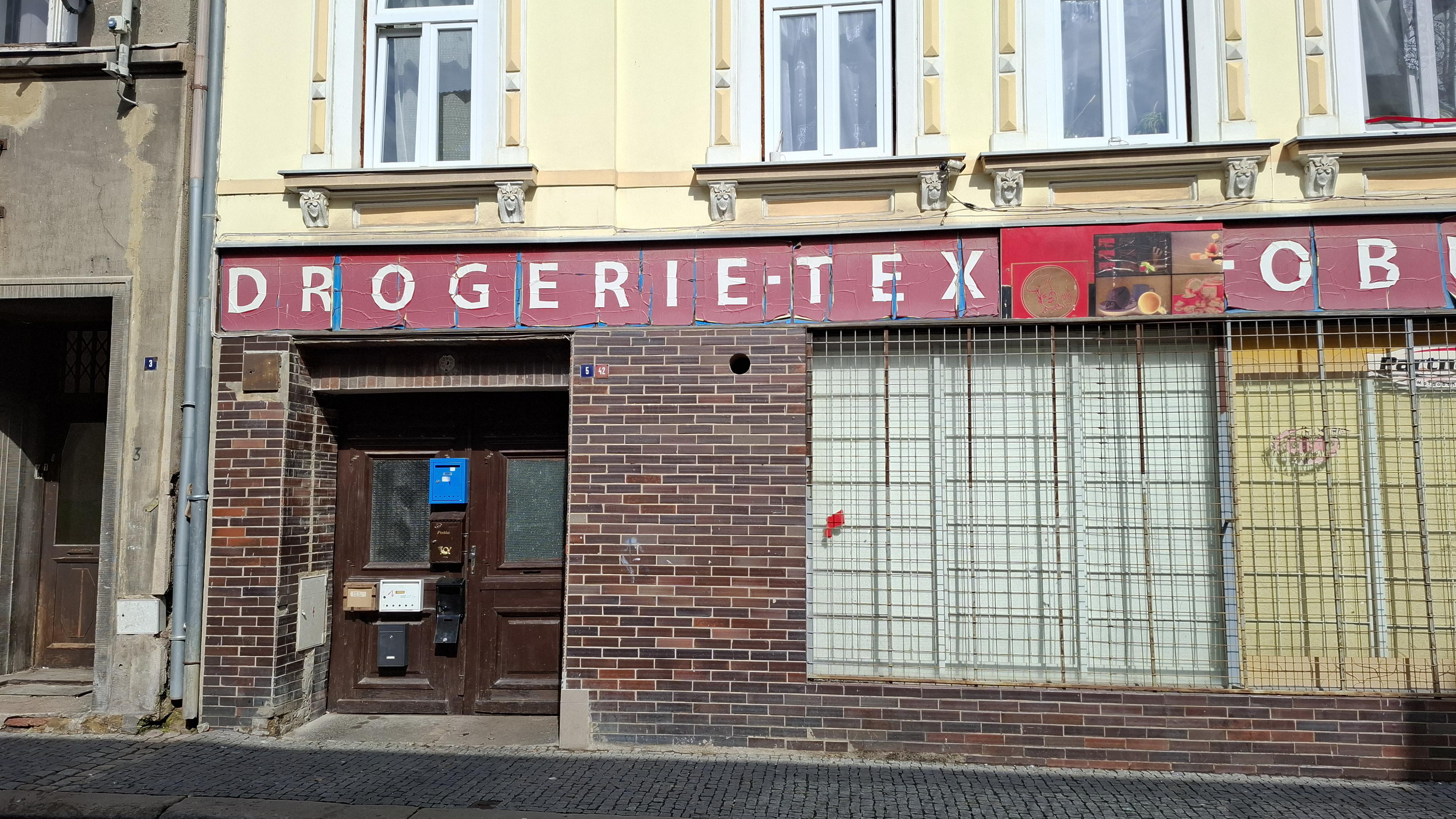 Smíšené zboží Husova 5 foto 2