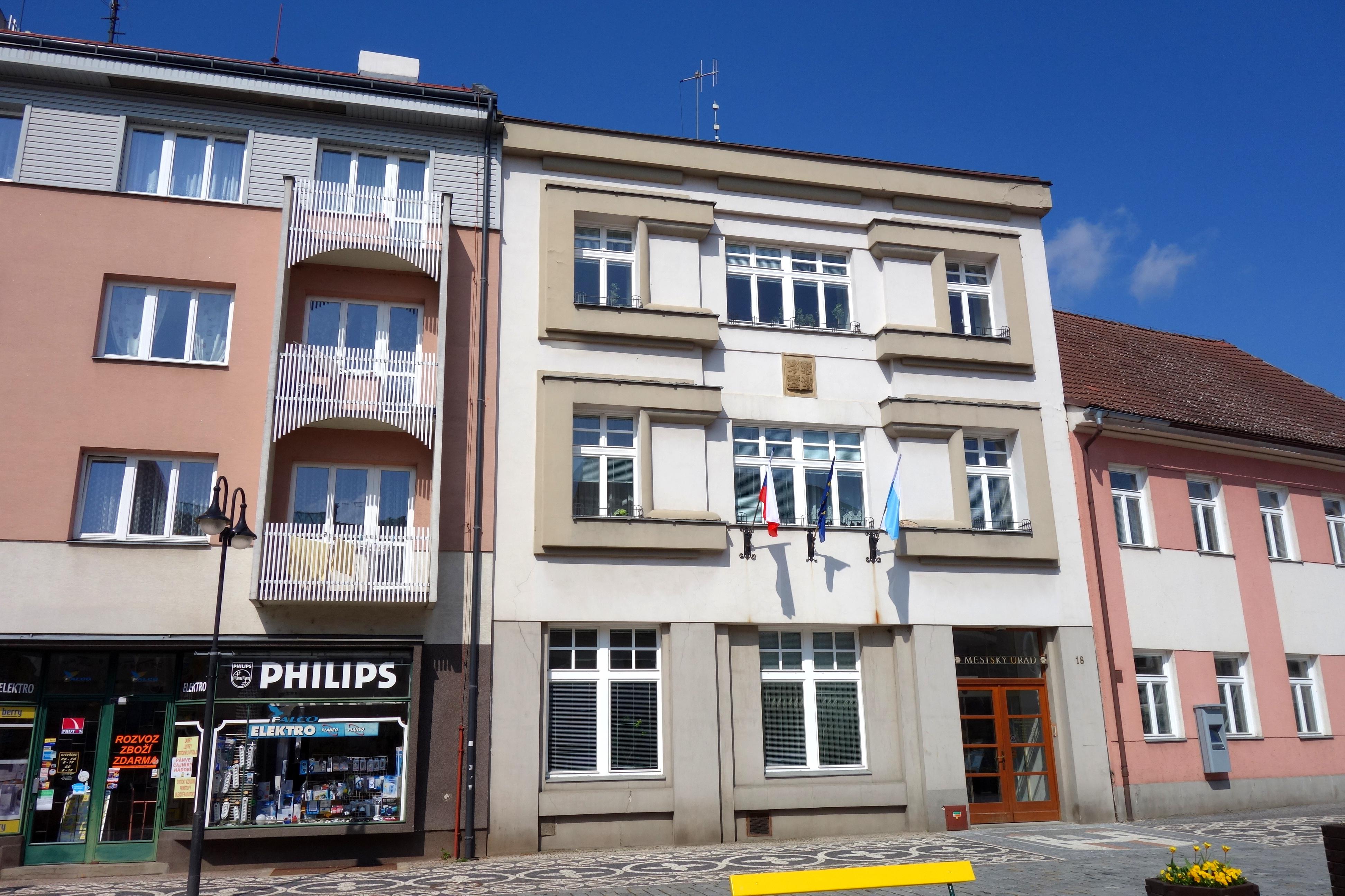 Jičín - městský úřad foto 3